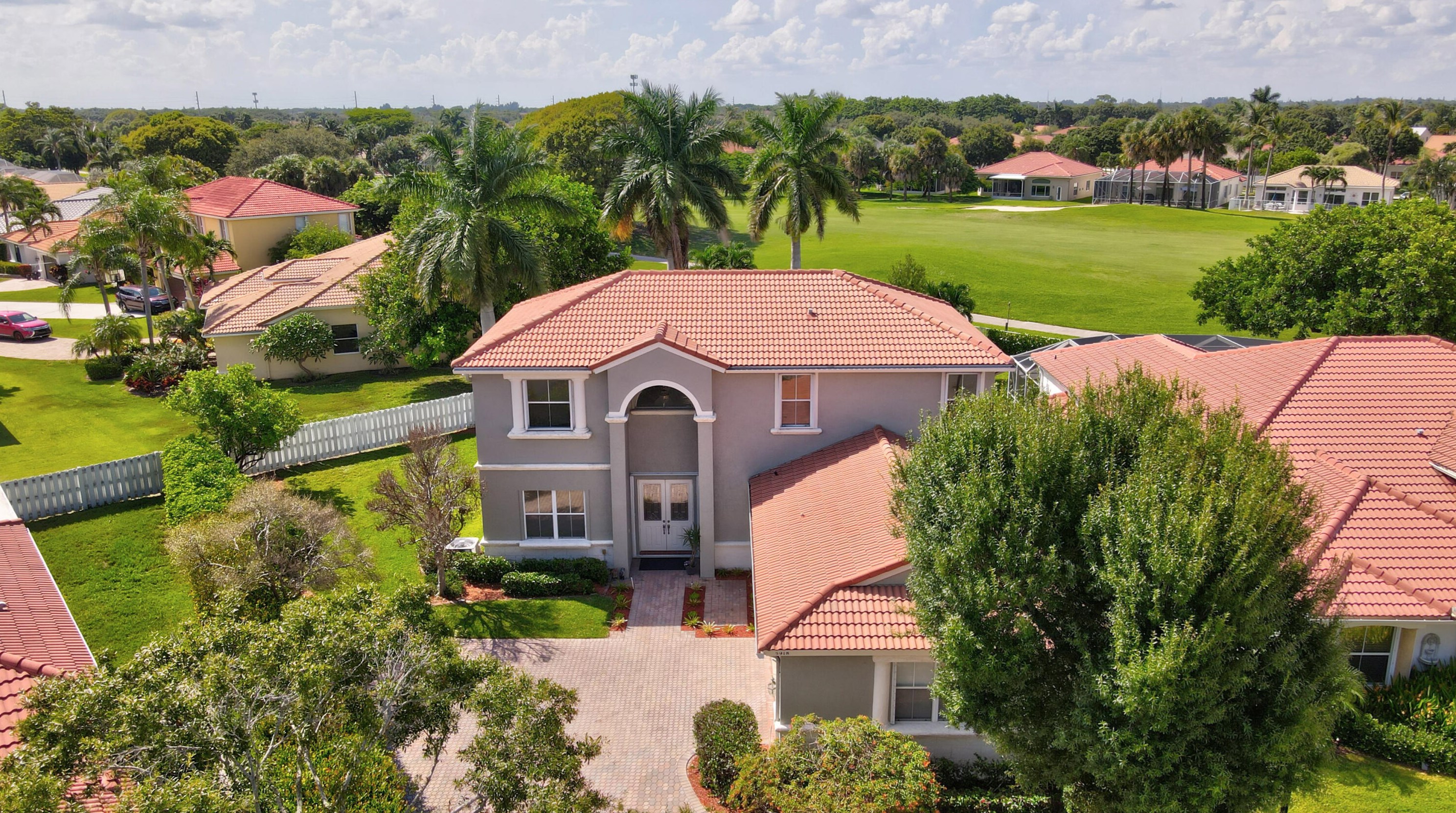 5918 Bay Hill Cir, Lake Worth, FL 33463-6569