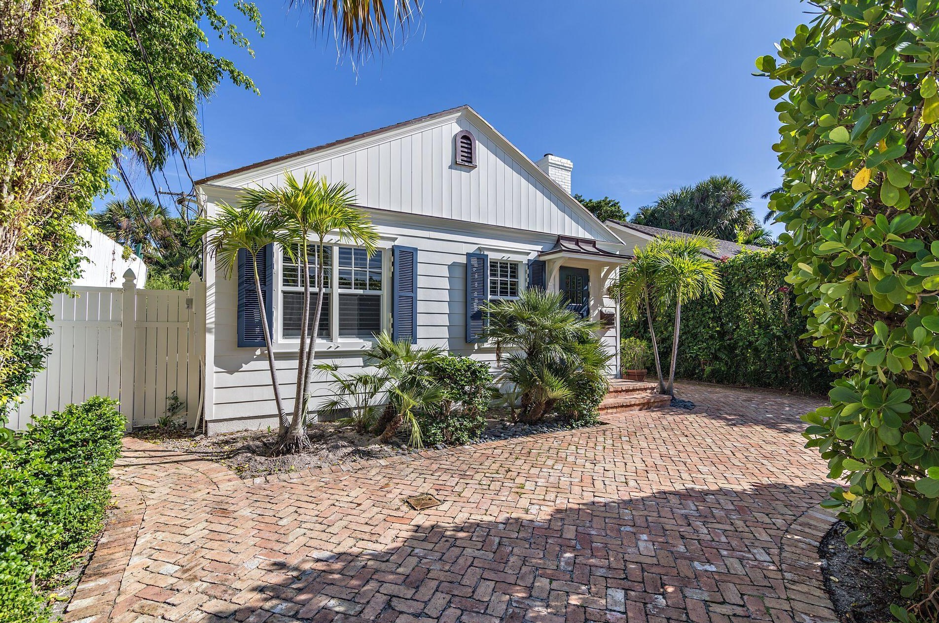 231 Cocoanut Row, Palm Beach, FL 33480