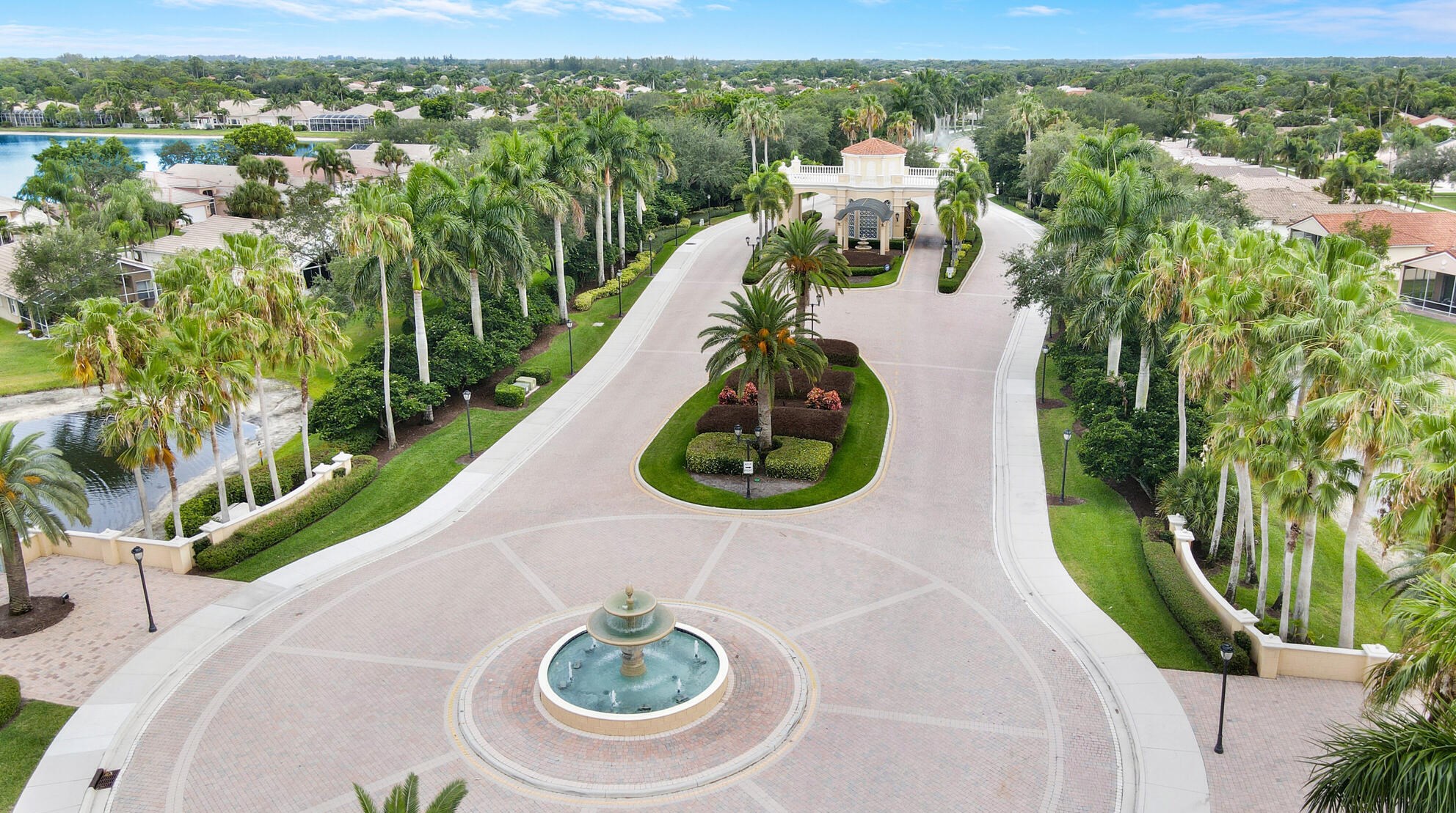 6460 Via Primo St, Lake Worth FL 33467-6158 exterior