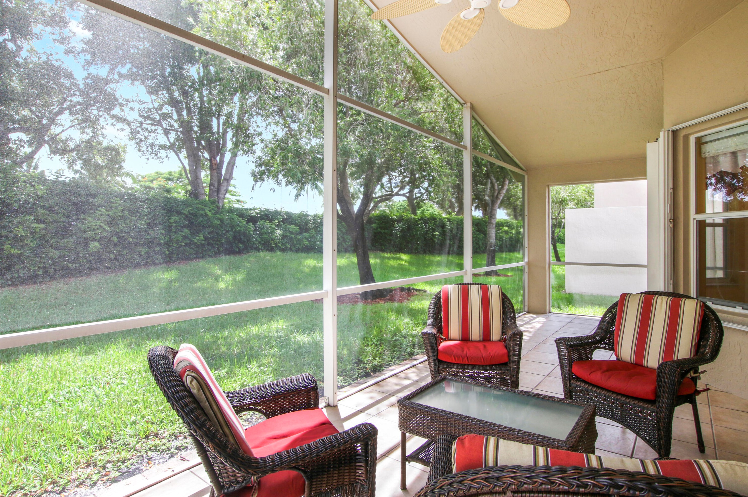 6460 Via Primo St, Lake Worth FL 33467-6158 exterior