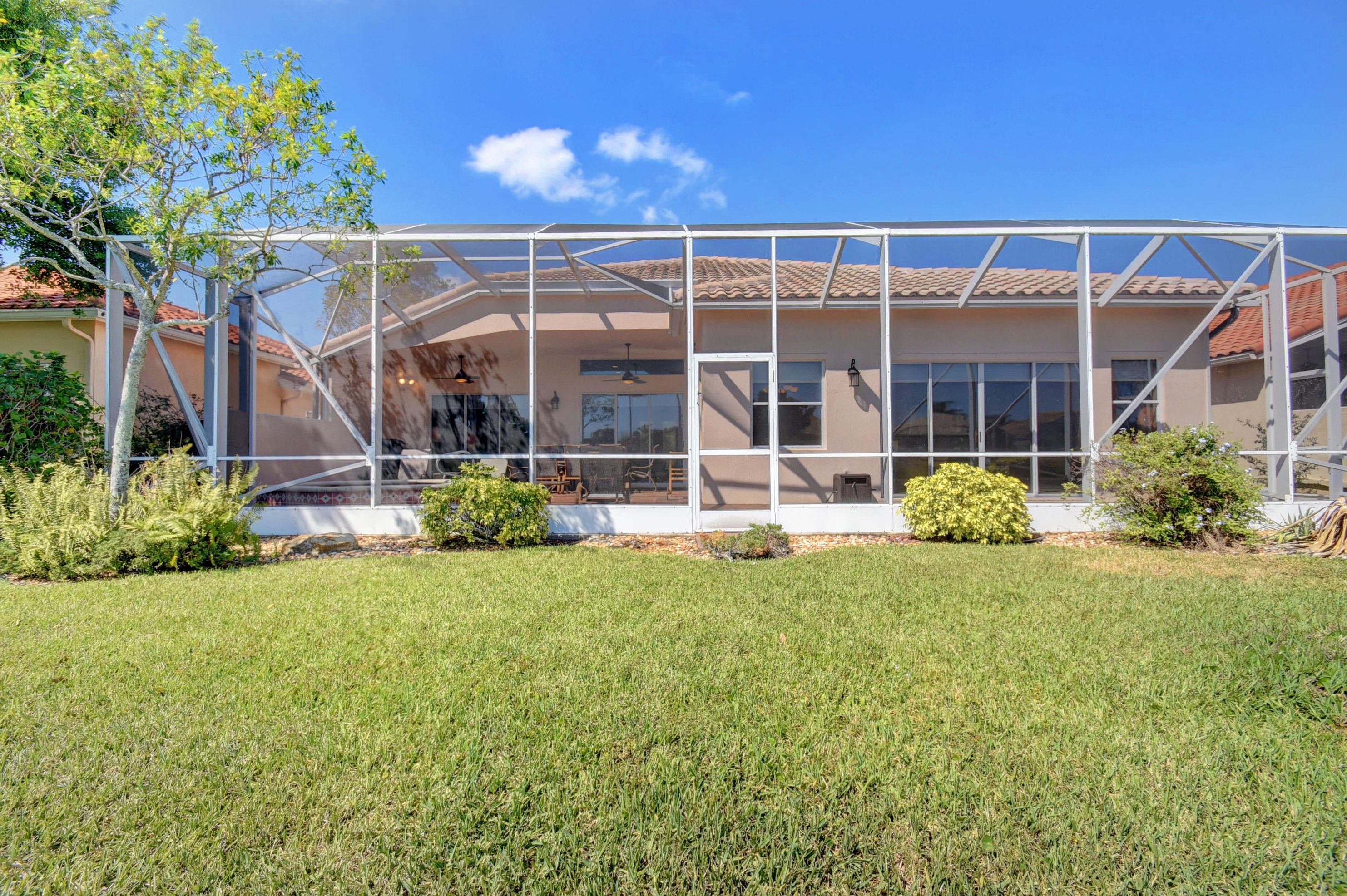 6774 Garde Rd, Boynton Beach FL 33472-7315 exterior