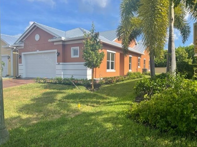 2025 Bridgepointe Cir #119, Vero Beach, FL 32967