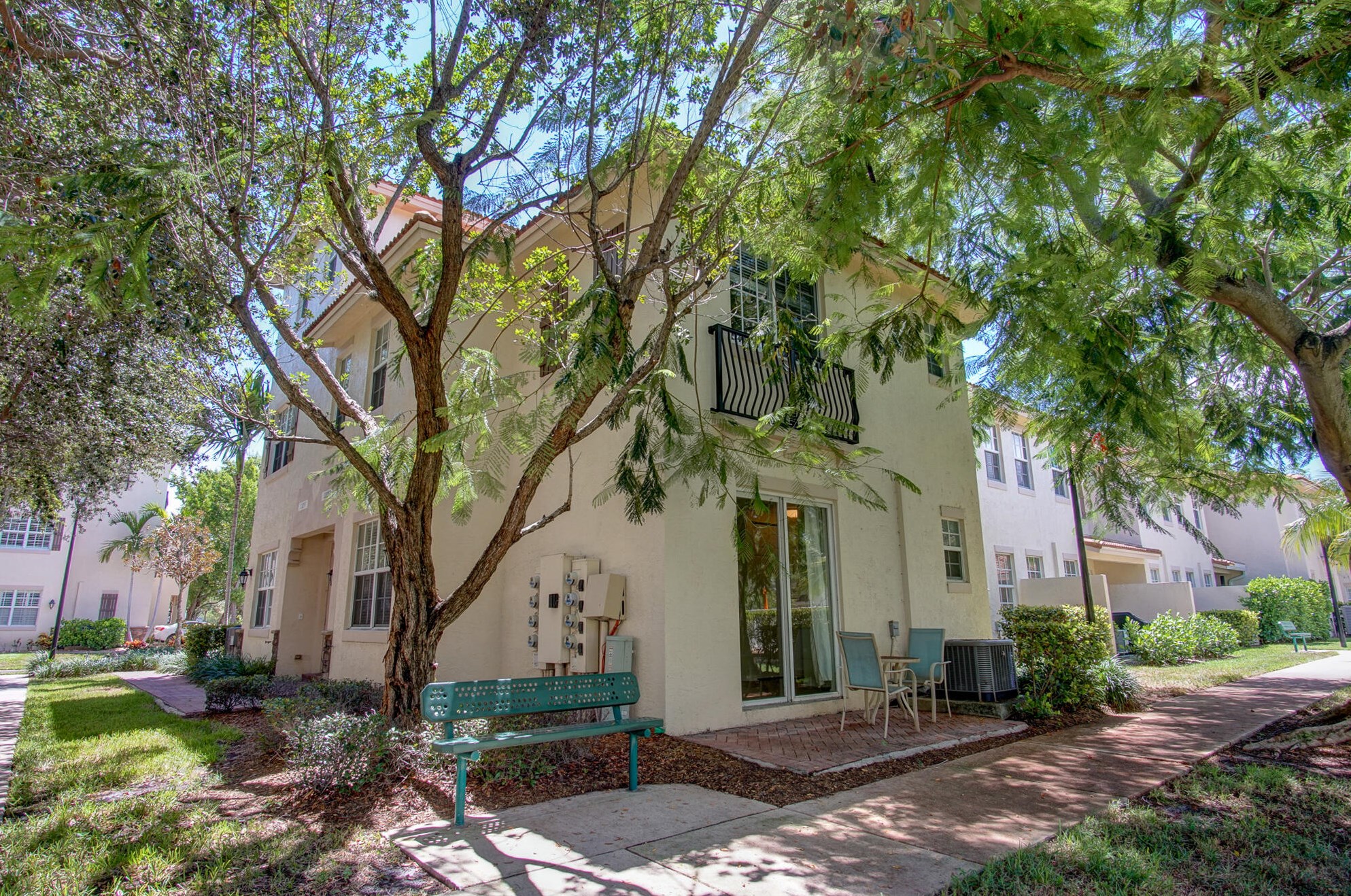 1020 E Longport Cir #f2, Delray Beach, FL 33444