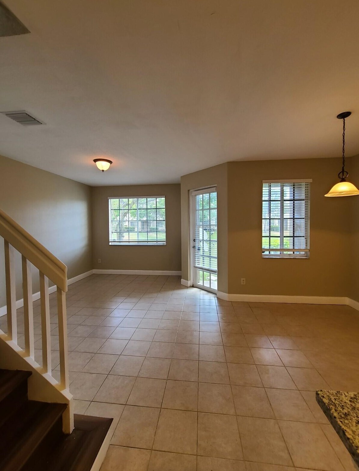 1228 Lucaya Dr, West Palm Beach, FL 33404