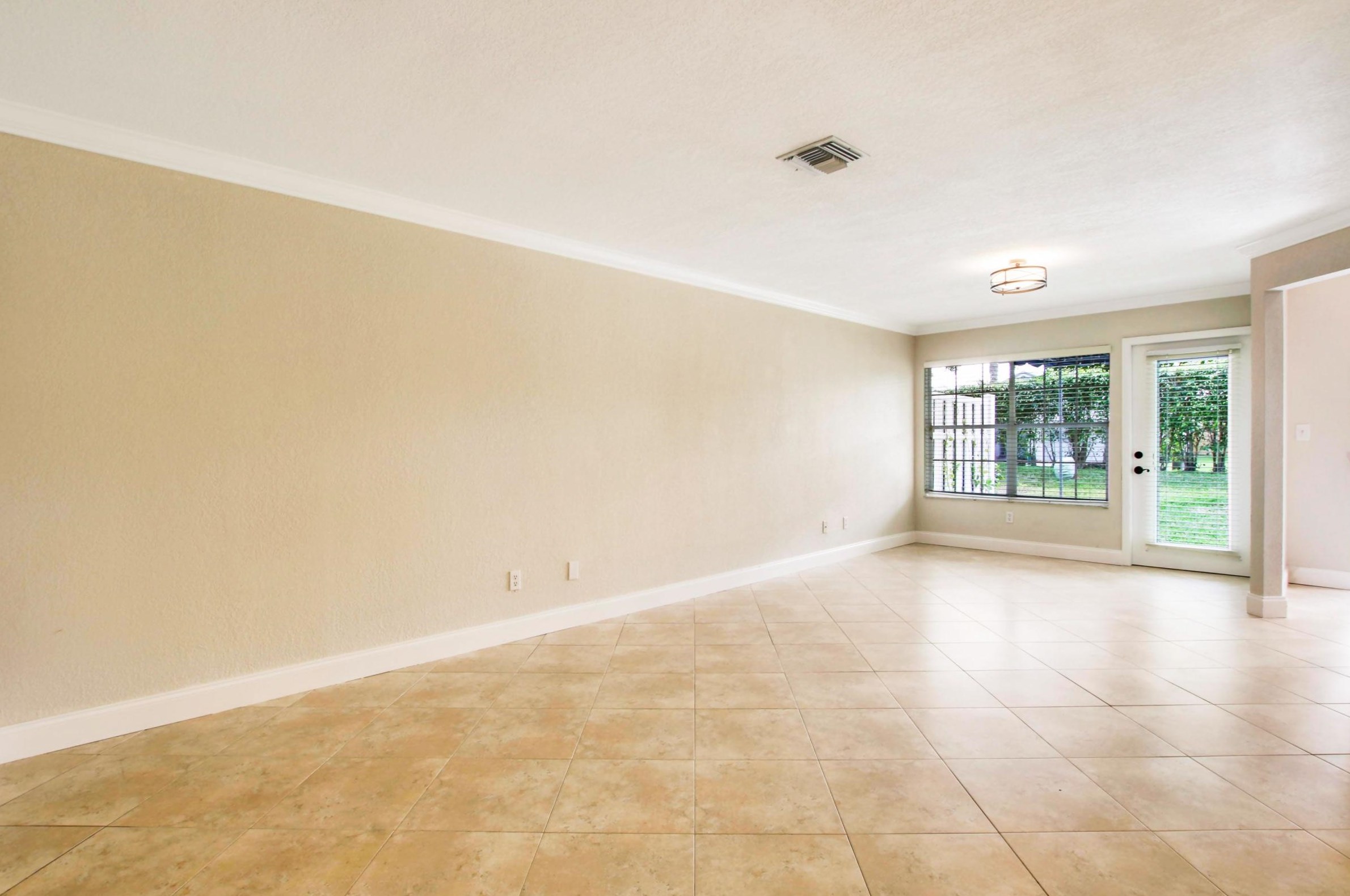 5298 Sapphire Vly, Boca Raton, FL 33486