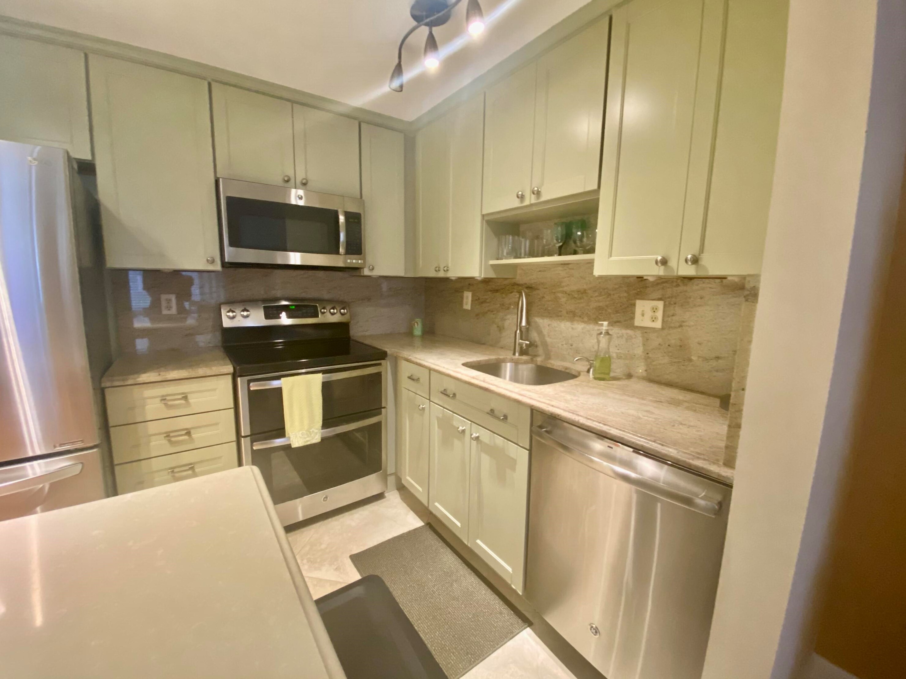 487 Burgundy K, Delray Beach, FL 33484