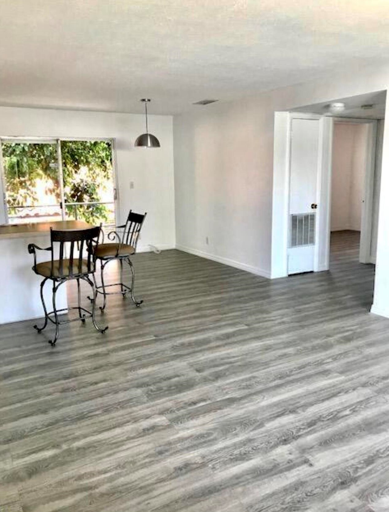 3613 Washington Rd #3, West Palm Beach, FL 33405