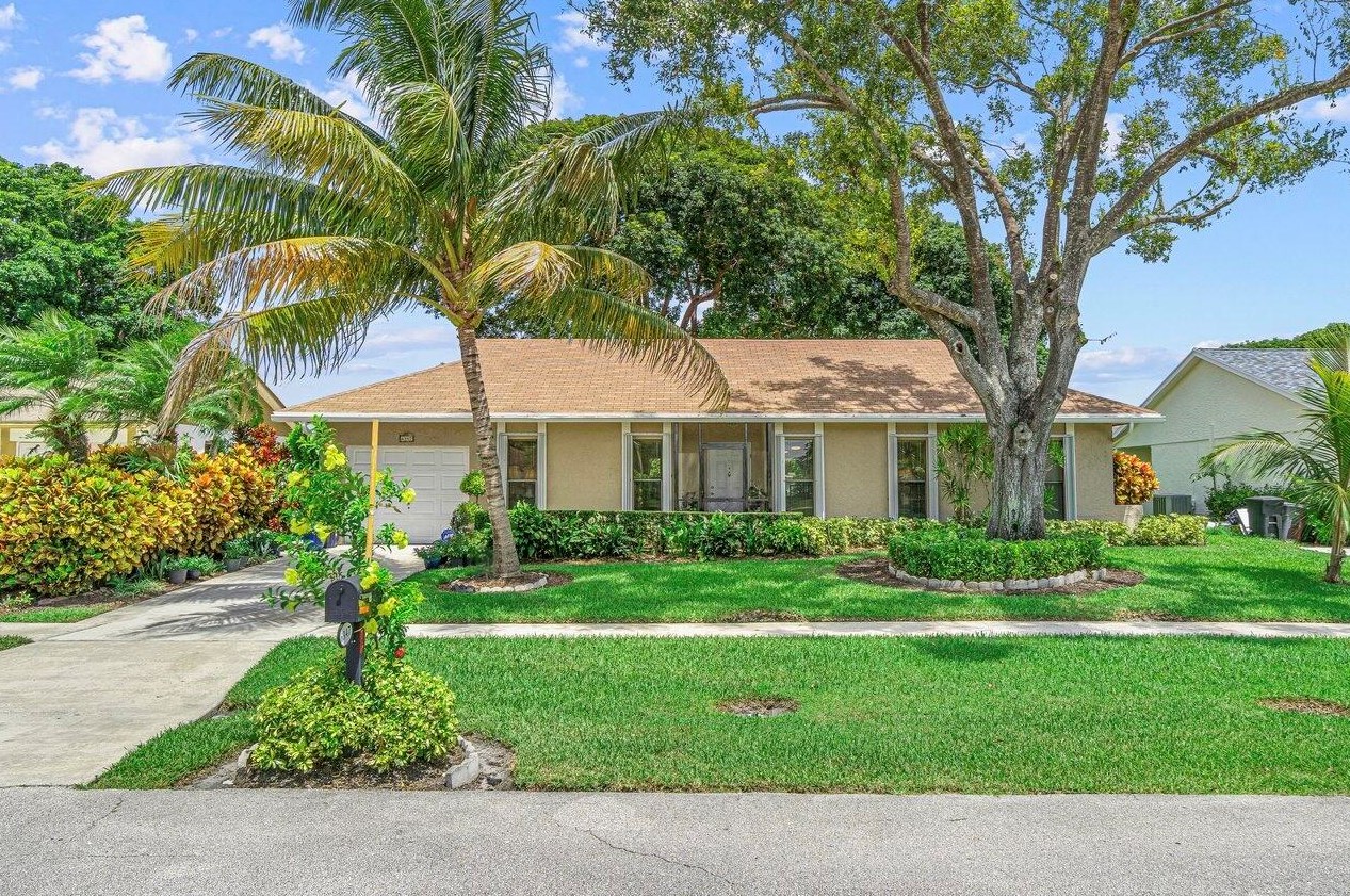 6347 Timberlakes Way, Delray Beach, FL 33484