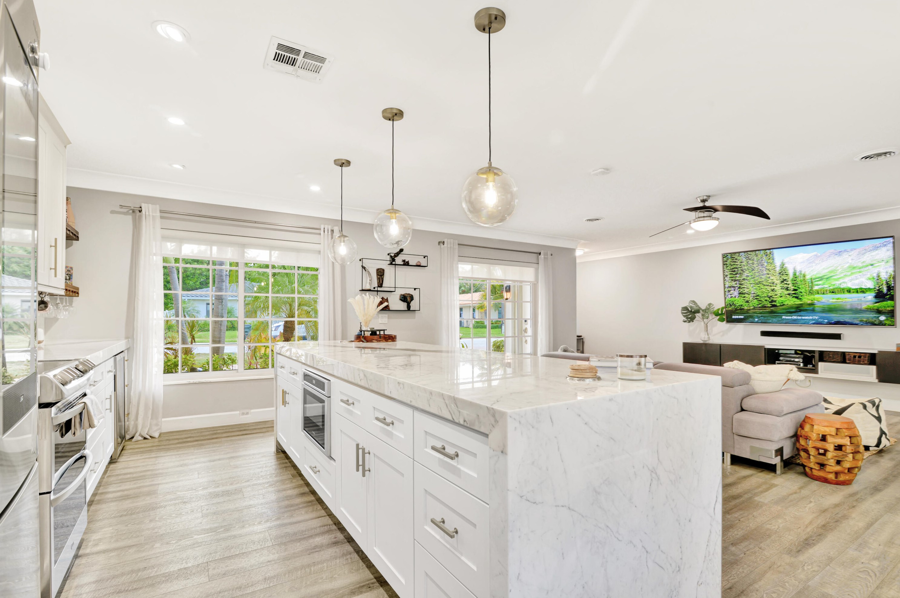 701 Appleby St, Boca Raton, FL 33487-2441