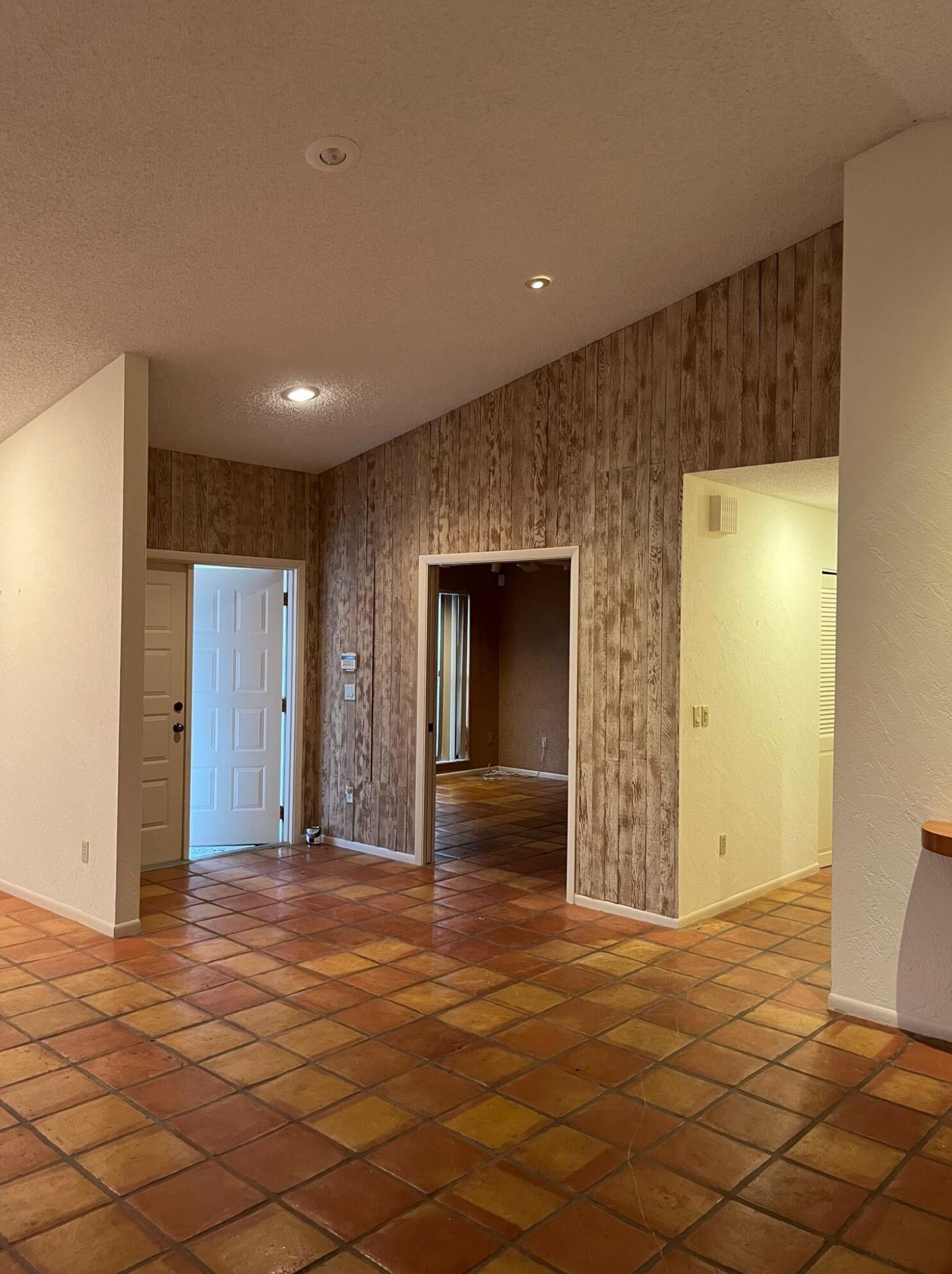 21434 Bridge View Dr, Boca Raton FL  33428-1609 exterior