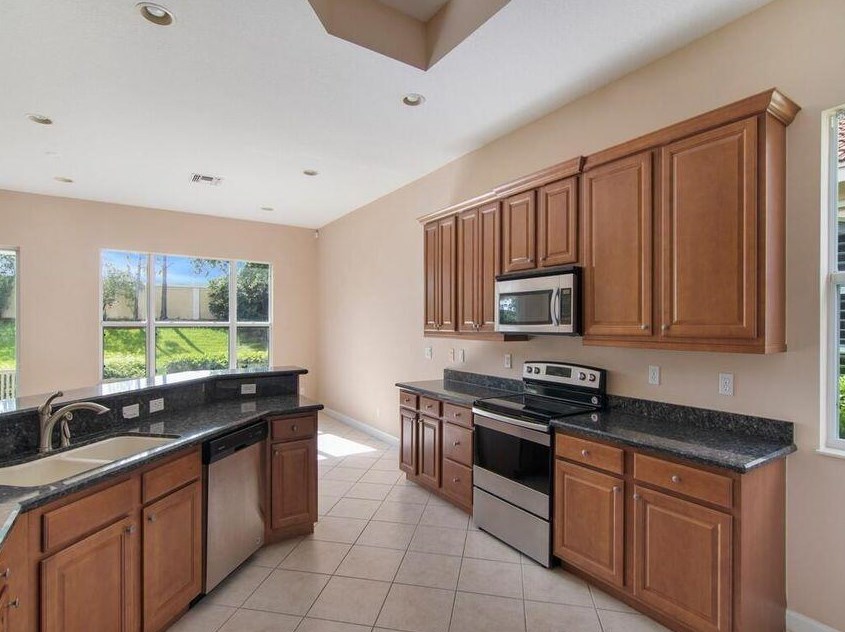 7424 Bob O Link Way, Fort Pierce, FL 34986