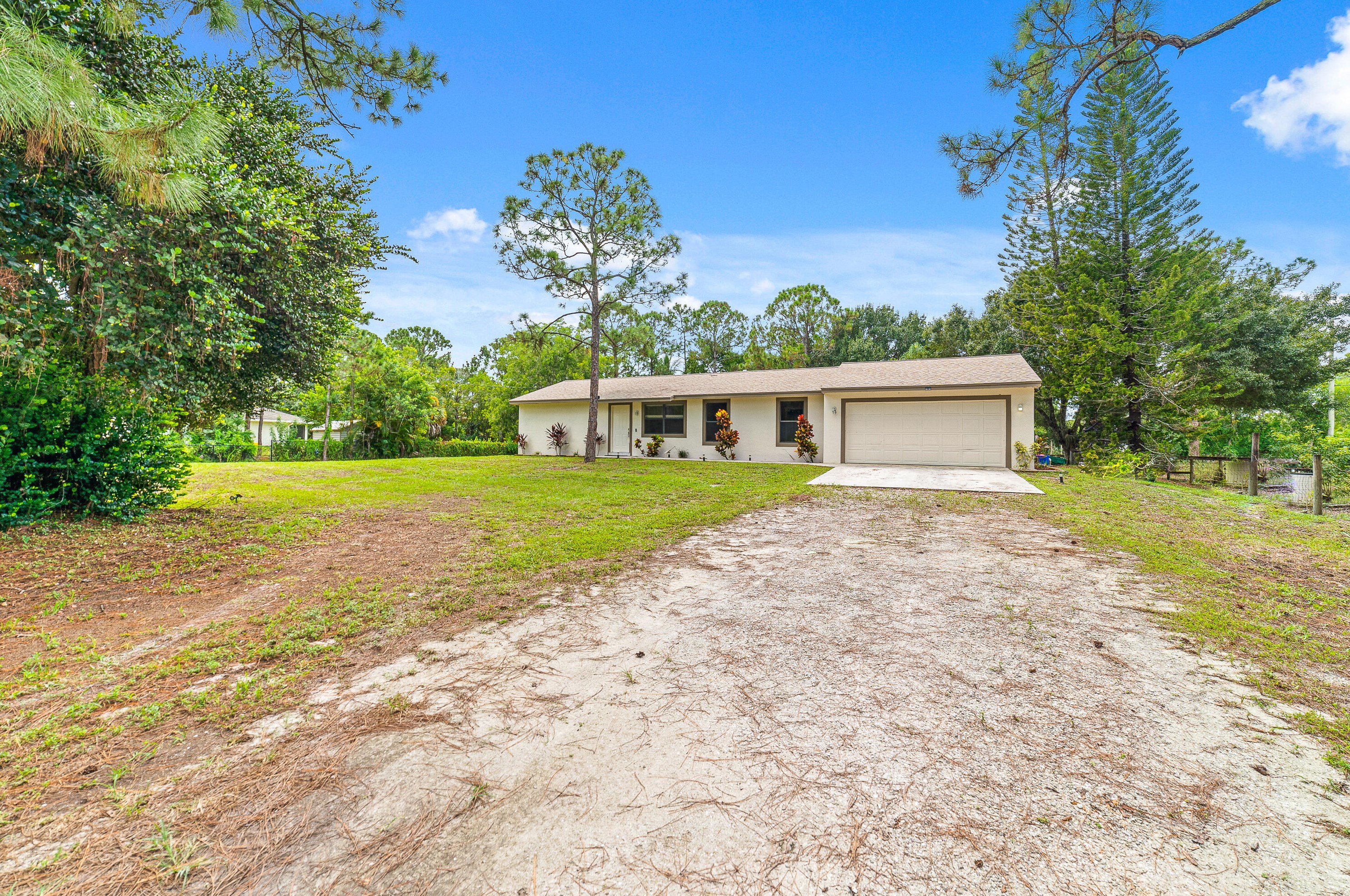 18466 49th St N, Town of Loxahatchee Groves, FL 33470