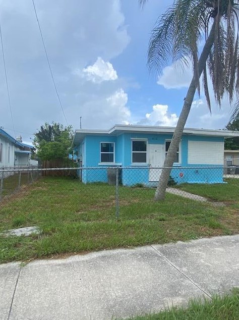 812 N 17th St, Fort Pierce, FL 34950
