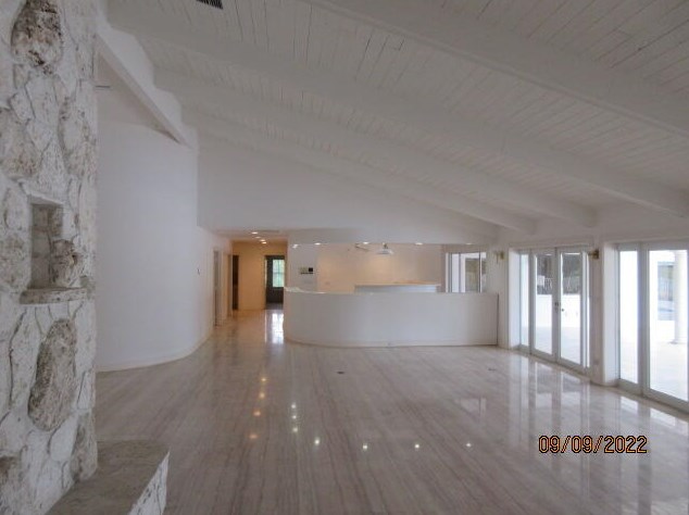 605 Atlantis Est Way, Lake Worth FL 33462-1209 exterior