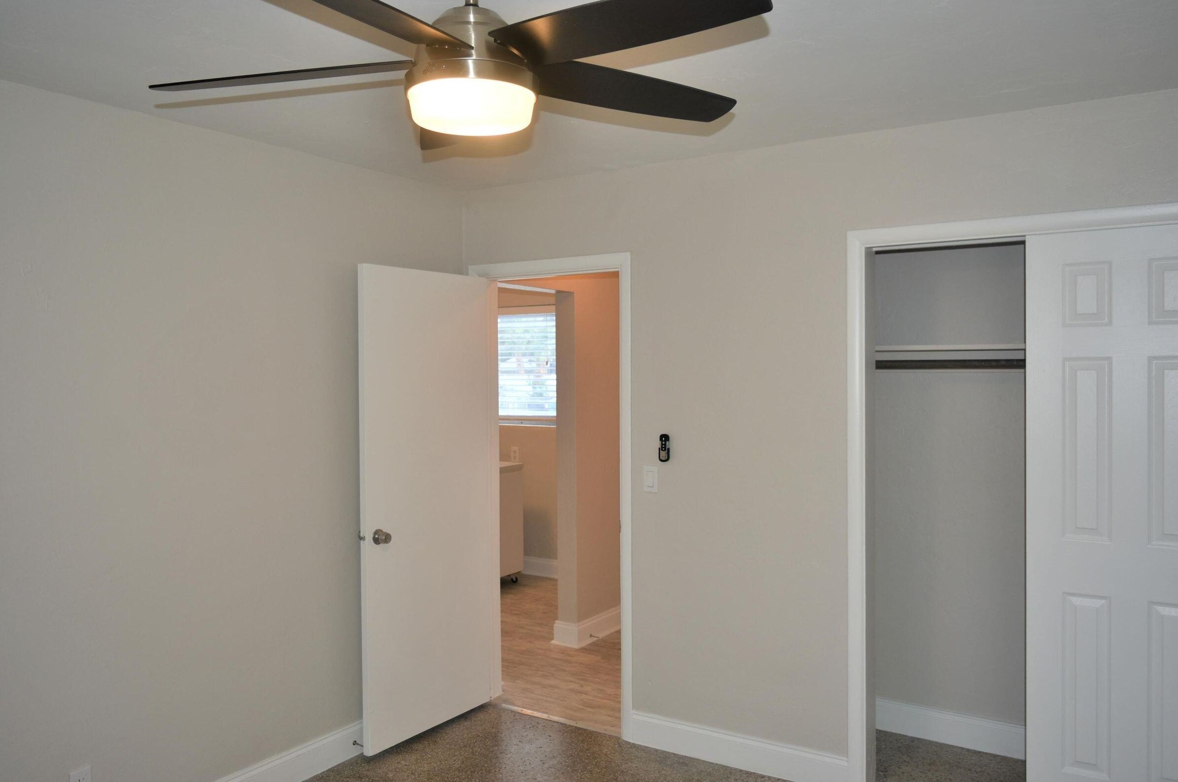 101 S Palmway #5, Lake Worth, FL 33460