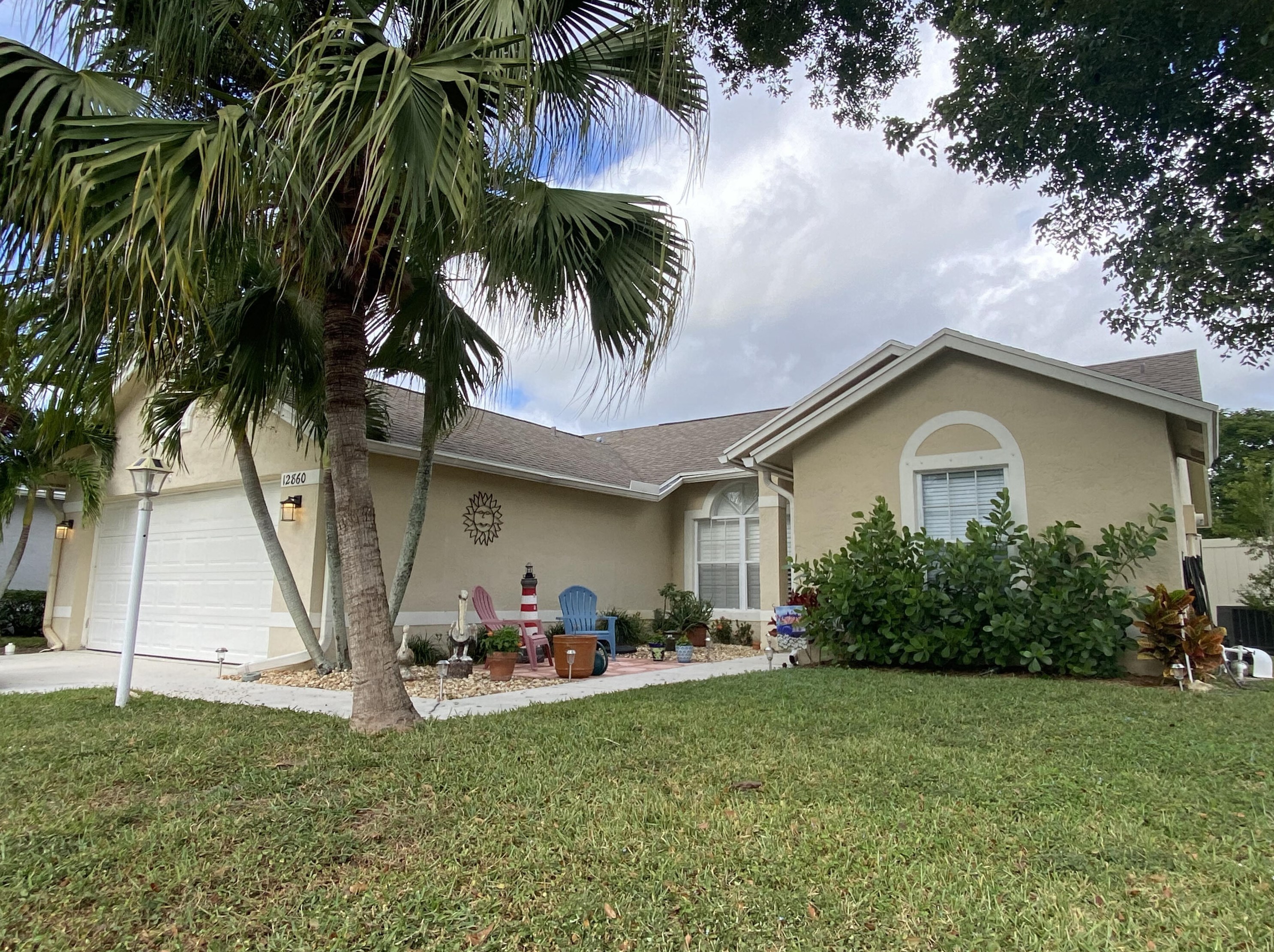 12860 Meadowbend Dr, West Palm Beach, FL 33414
