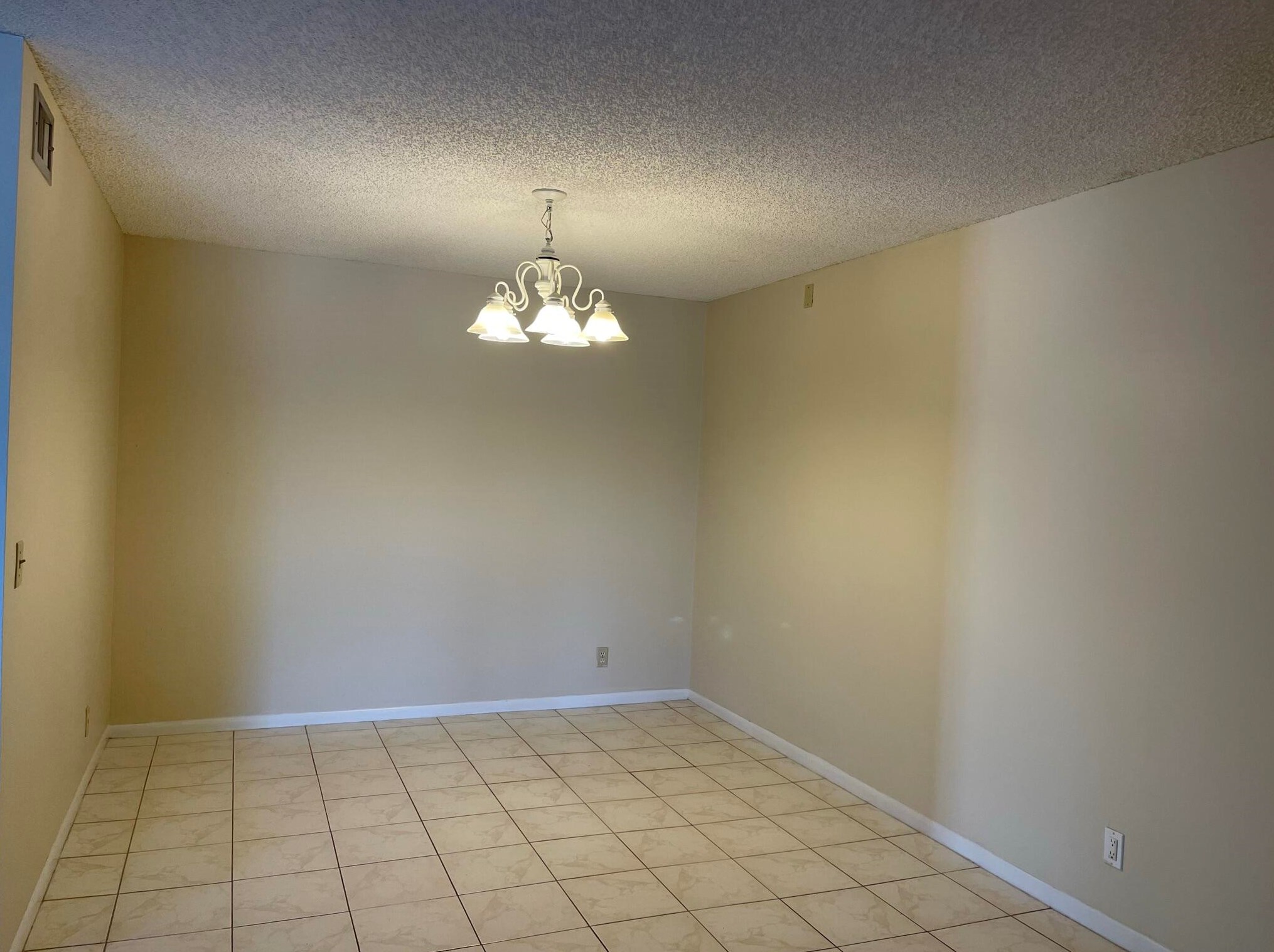 3726 Savoy Ln #a2, West Palm Beach, FL 33417