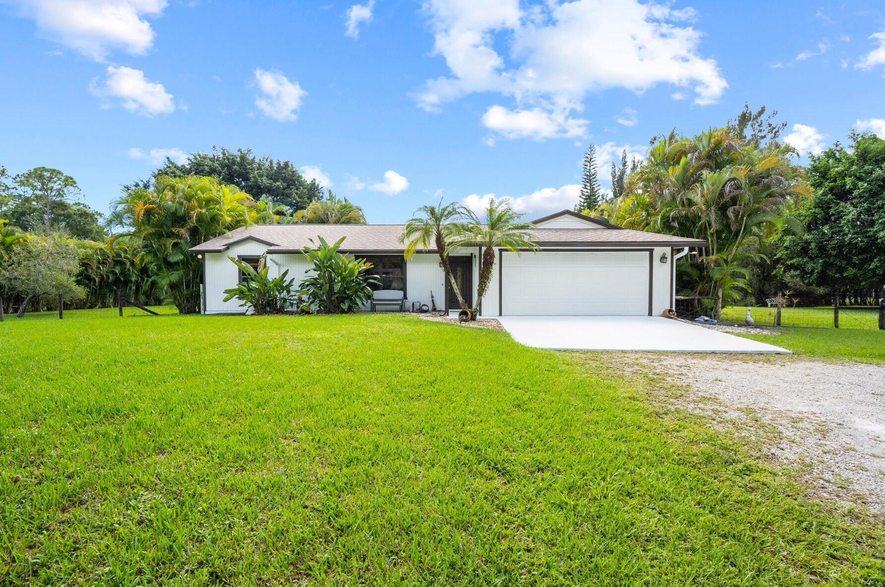 14452 71st Pl N, Town of Loxahatchee Groves, FL 33470