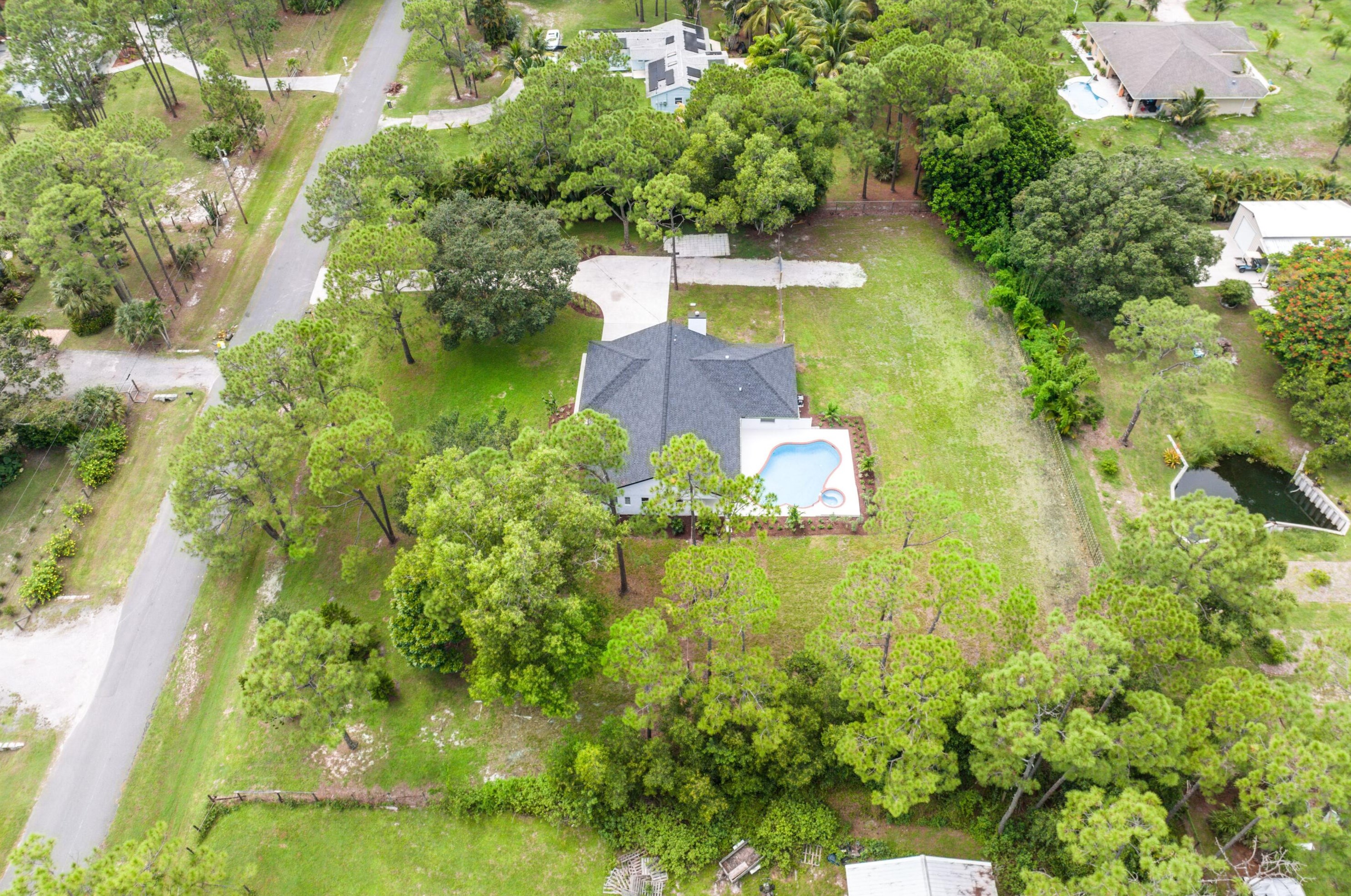 13761 158th St, Jupiter FL  33478-8516 exterior