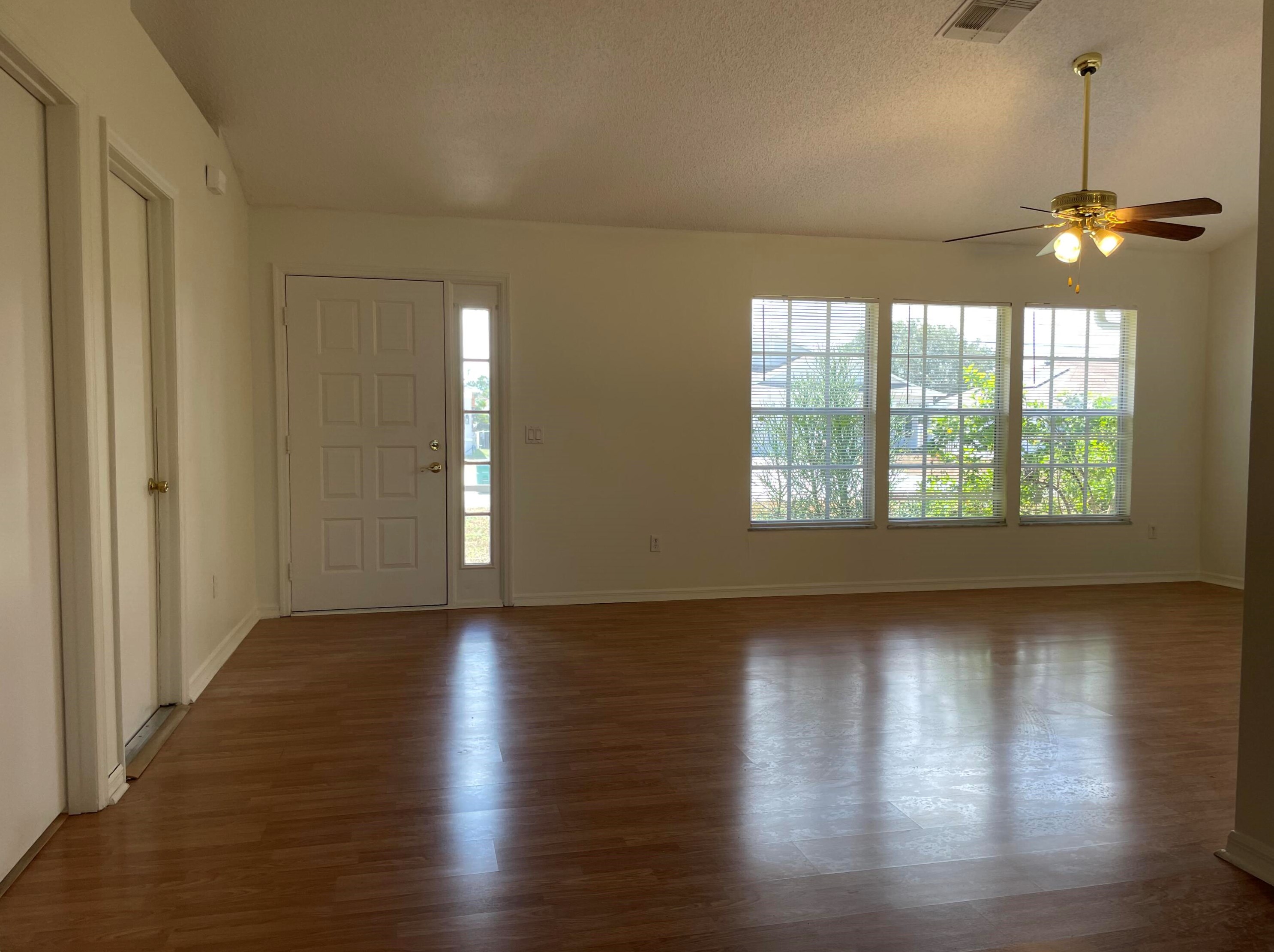 3973 Sw Jarmer Rd, Fort Pierce, FL 34953