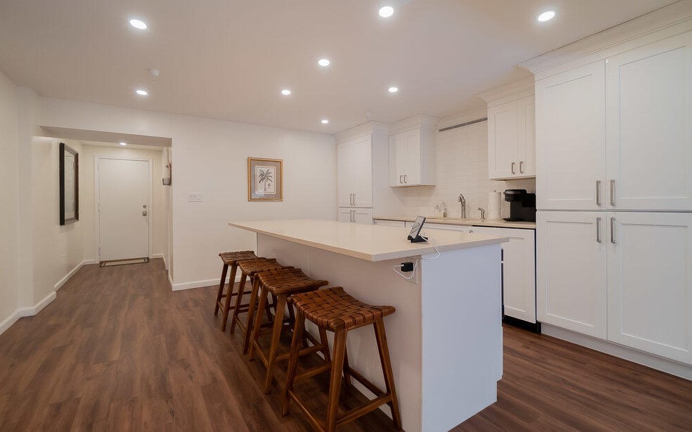 235 Sunrise Ave #1102, Palm Beach, FL 33480