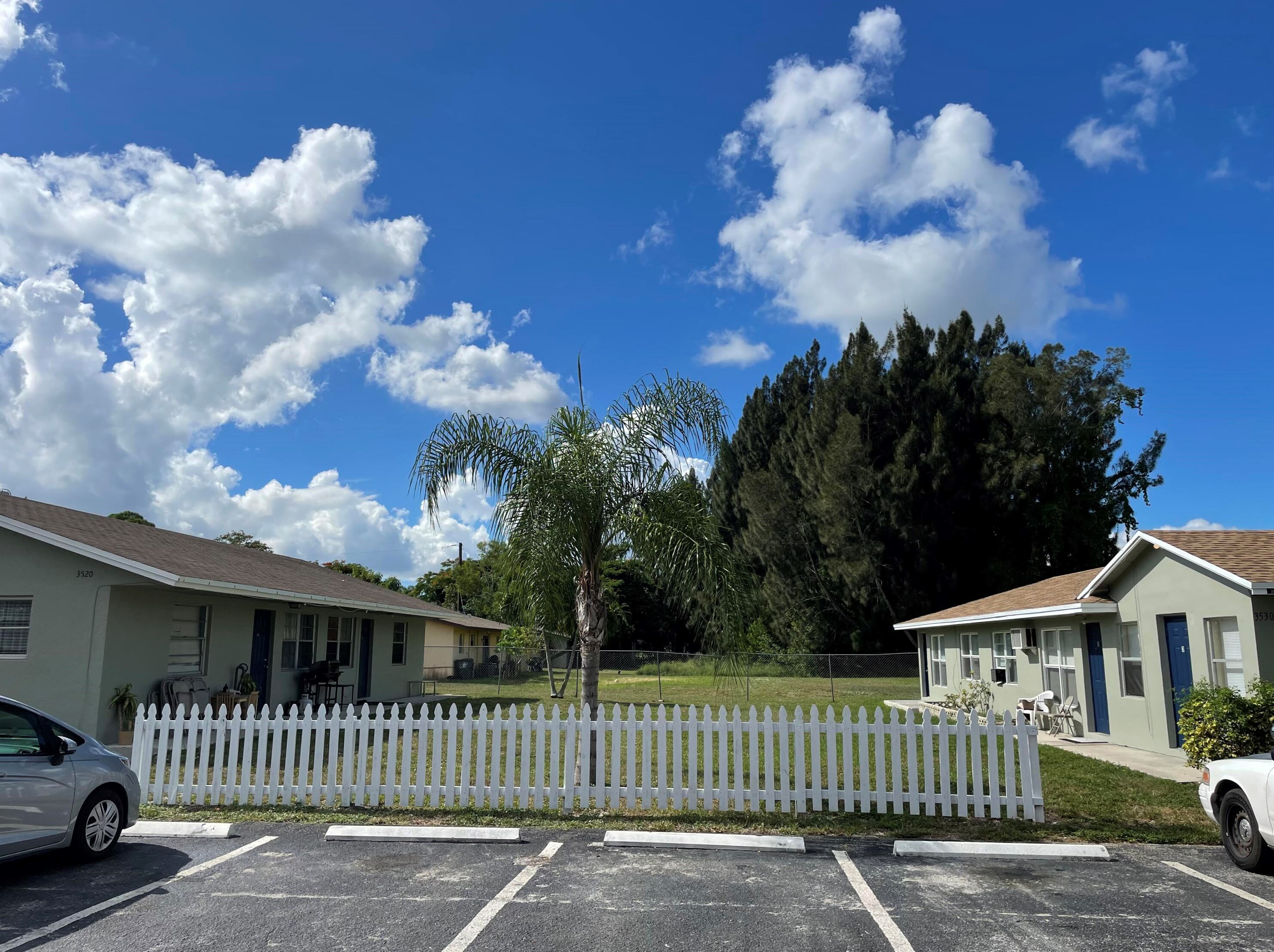 3520 Ramsey Ln, Lake Worth, FL 33461-4534