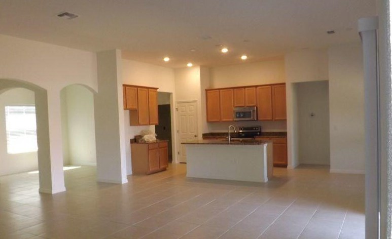 4281 Sw Carl St, Fort Pierce, FL 34953