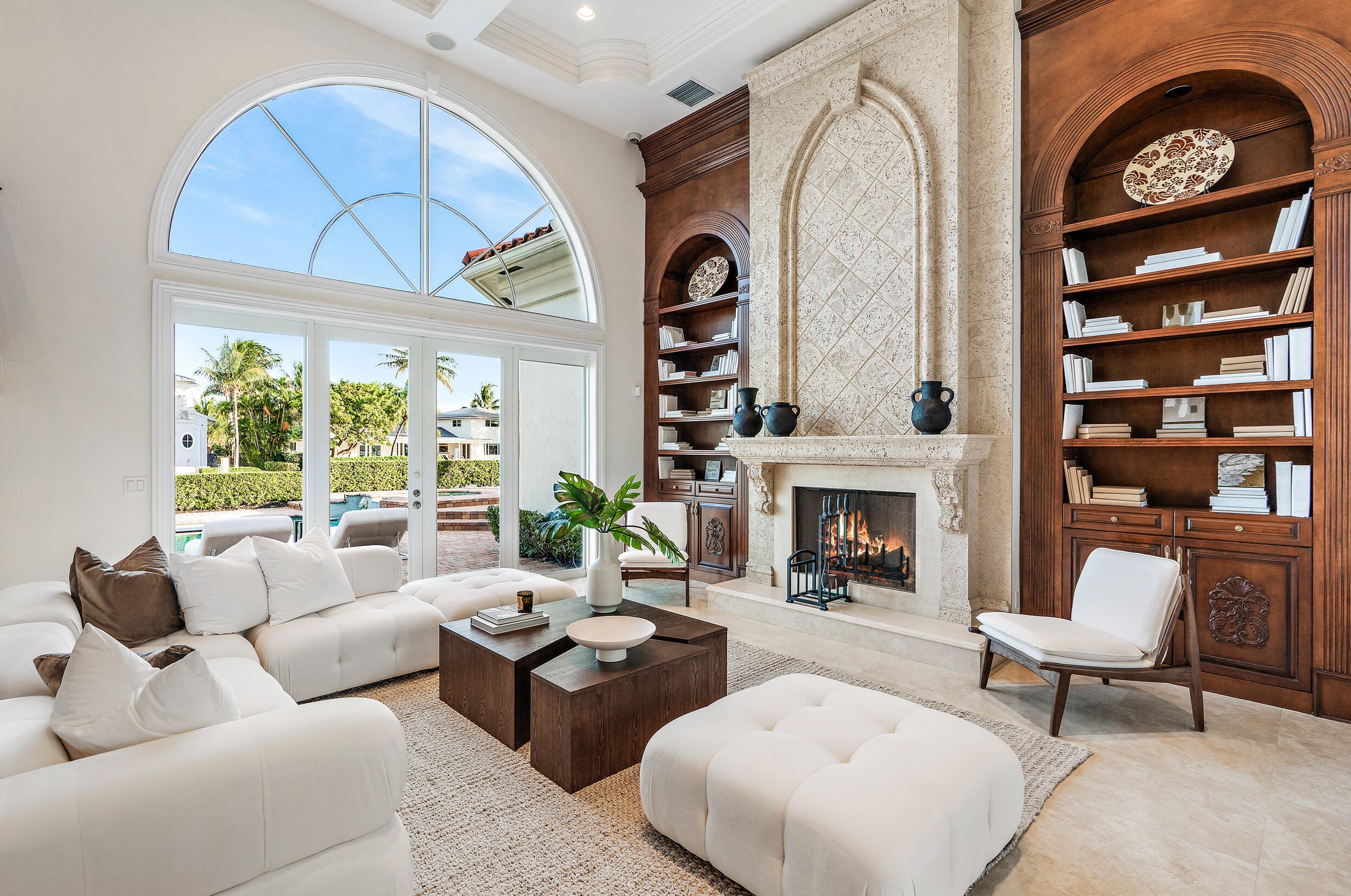 89 Is Dr, Boynton Beach FL 33435-3310 exterior