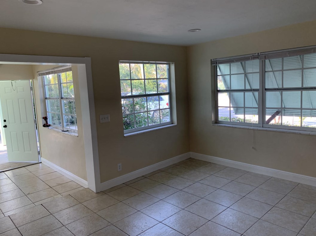 978 Old Boynton Rd, Boynton Beach, FL 33426