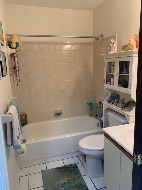 5157 Canal Cir, Lake Worth FL 33467-1840 exterior