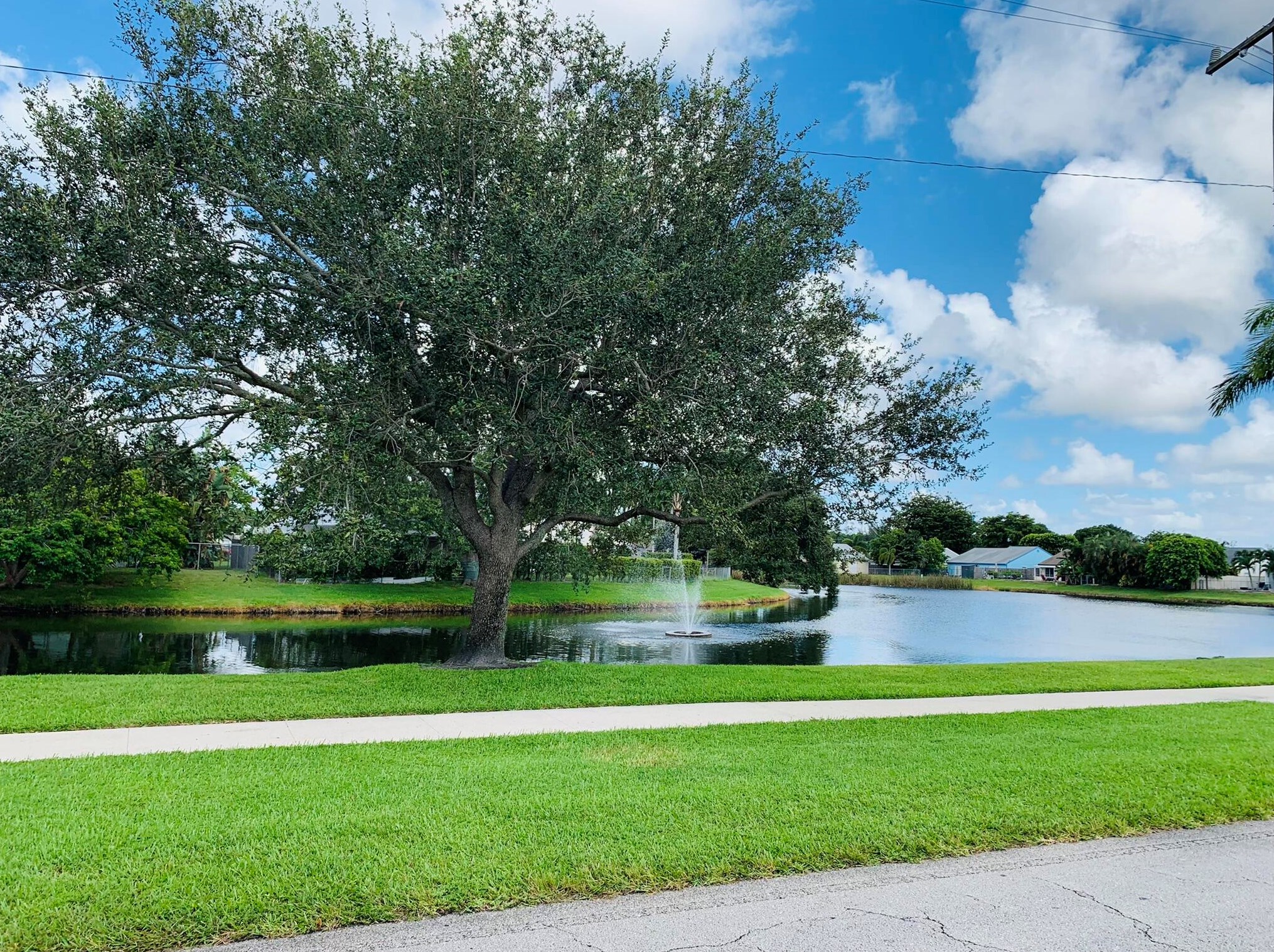 5157 Canal Cir, Lake Worth FL 33467-1840 exterior