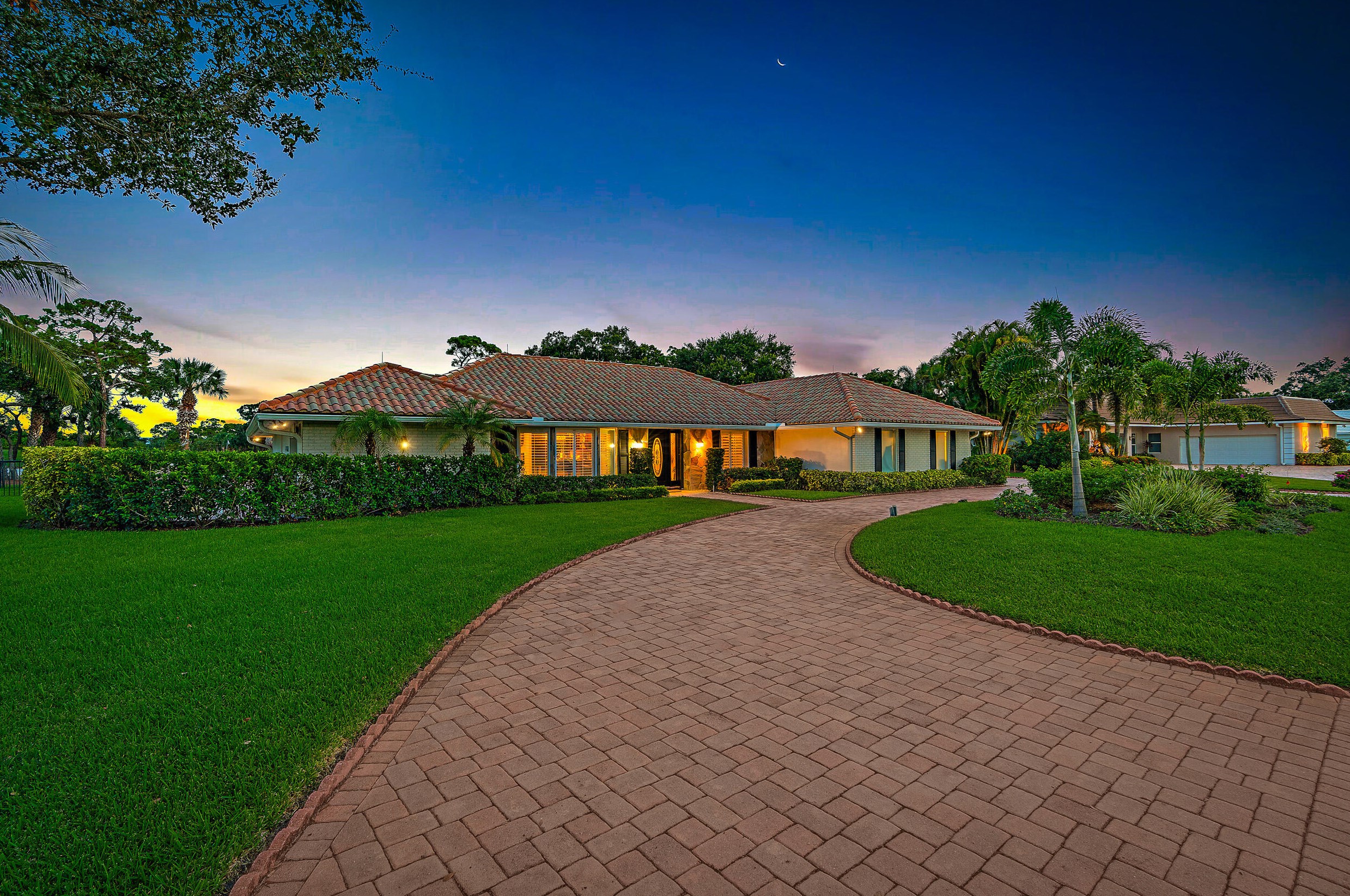 116 Turtle Creek Dr, Jupiter, FL 33469-1547