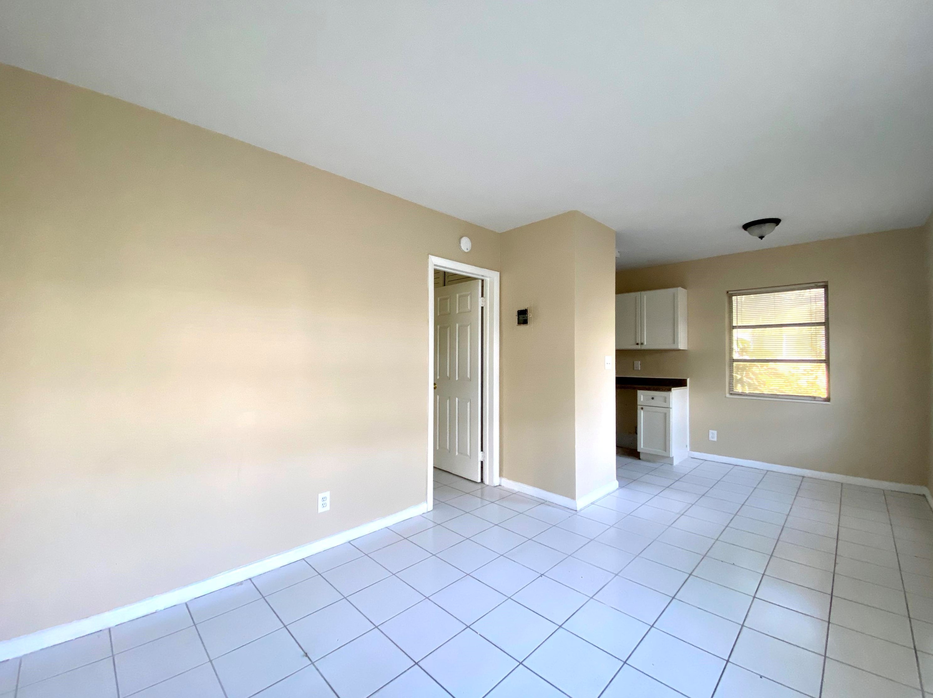 1021 Ne 8th Ave #10, Delray Beach, FL 33483