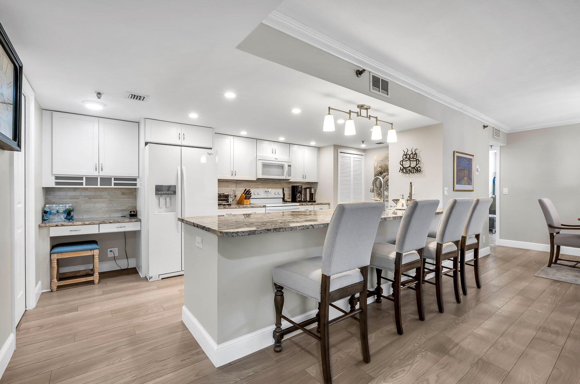 955 Egret Cir #203, Delray Beach, FL 33444
