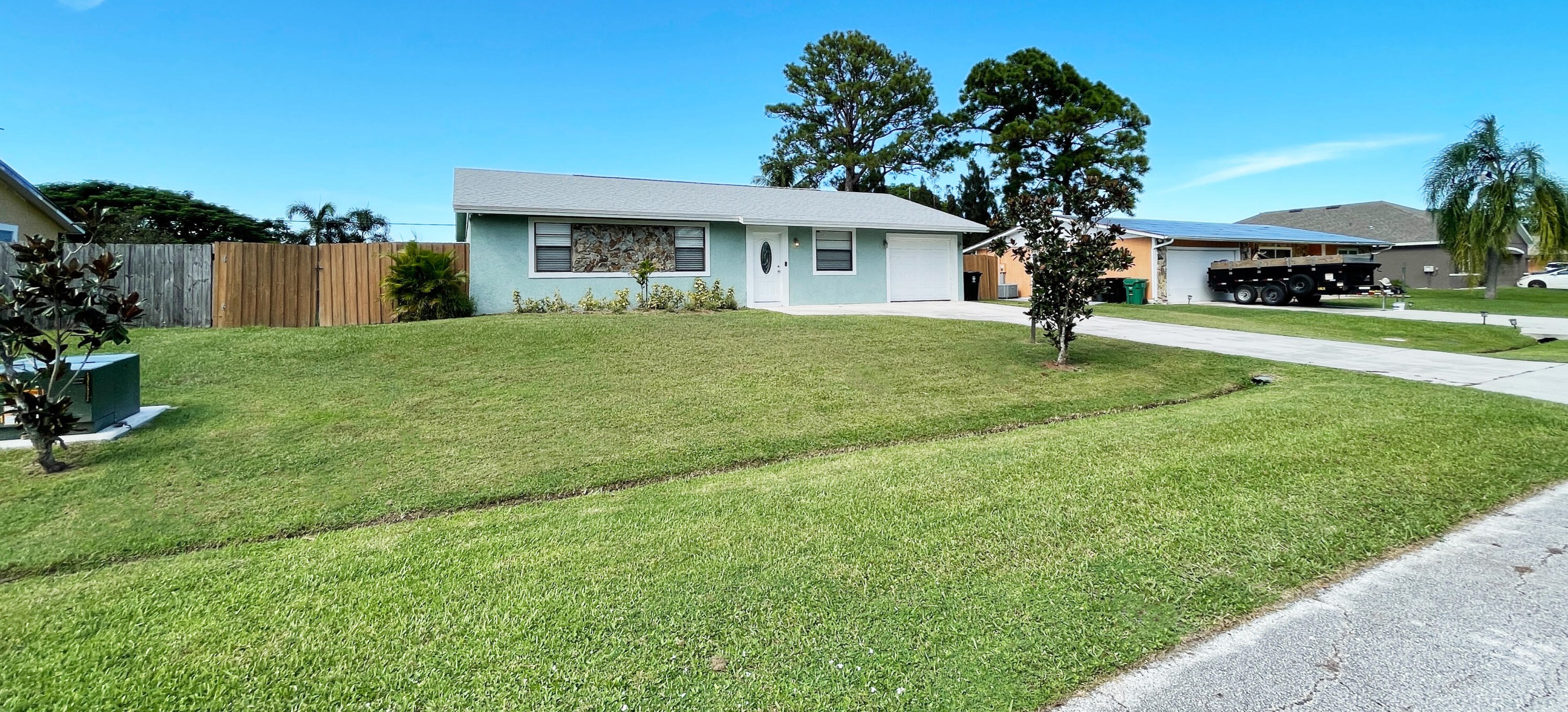 913 Se Browning Ave, Fort Pierce, FL 34983
