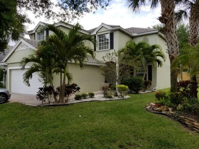 124 Canterbury Pl, West Palm Beach, FL 33414
