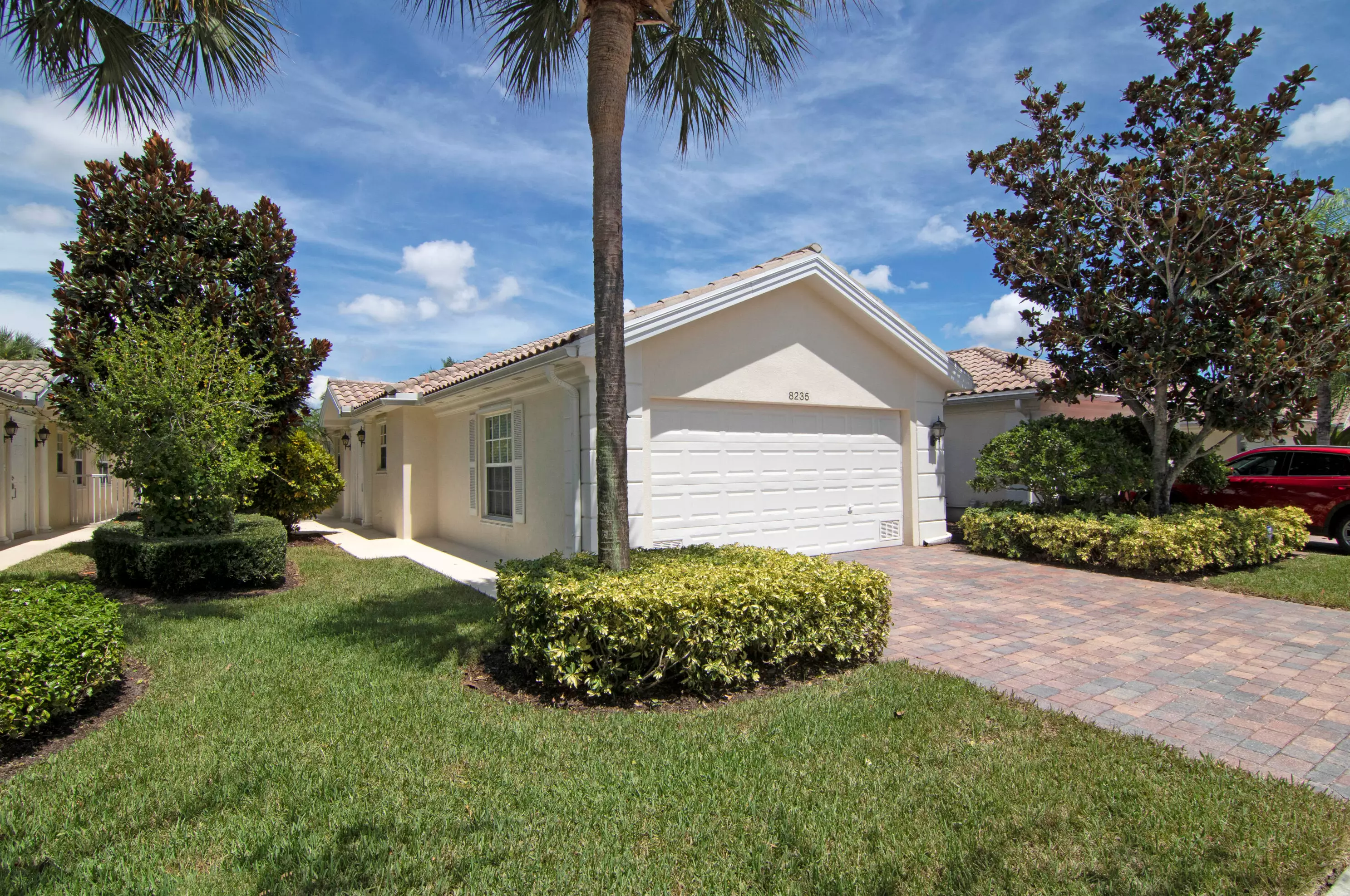 8235 Quito Pl, West Palm Beach, FL 33414-3489