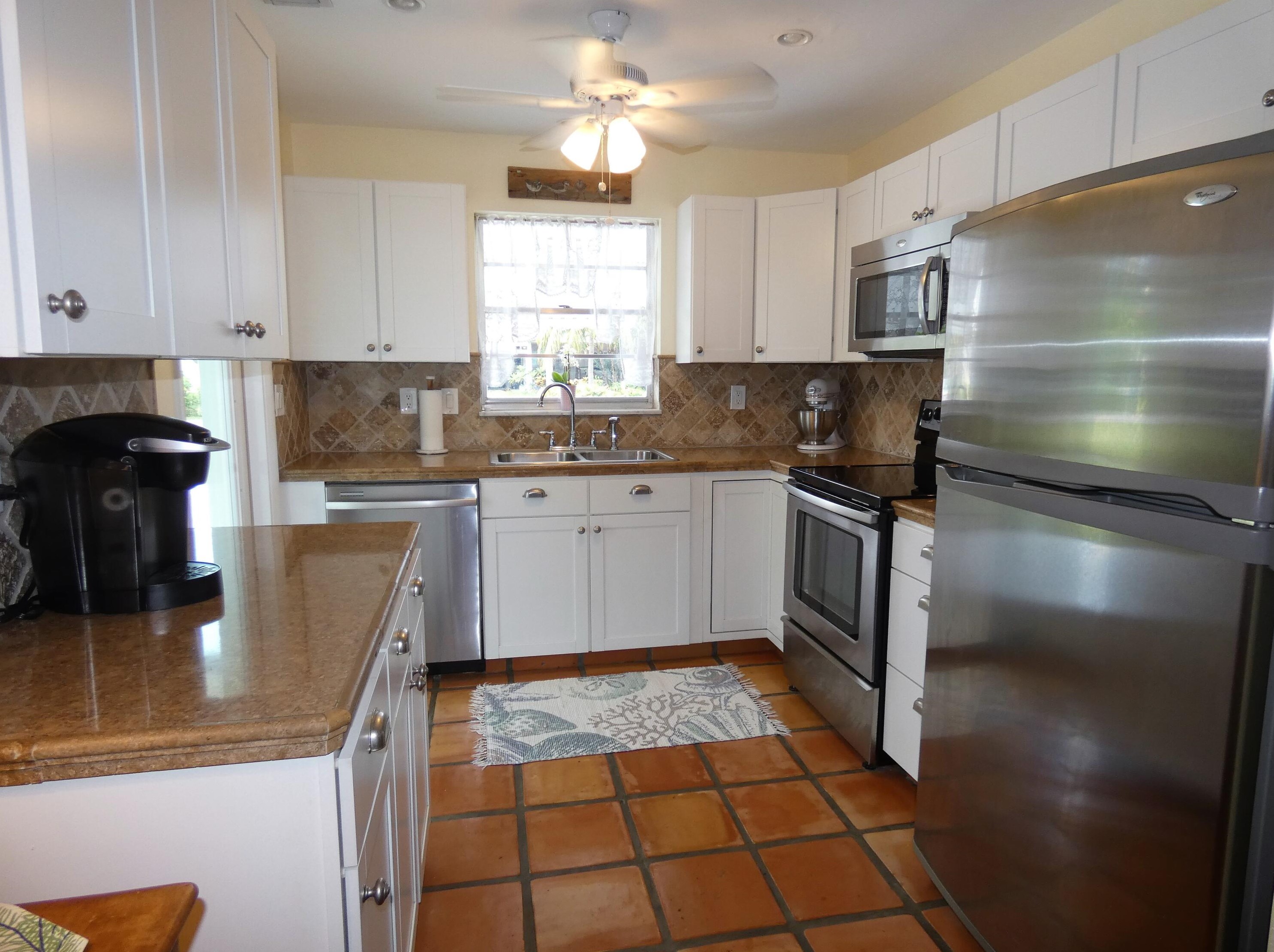 12 Windsor Rd, Jupiter, FL 33469-3055