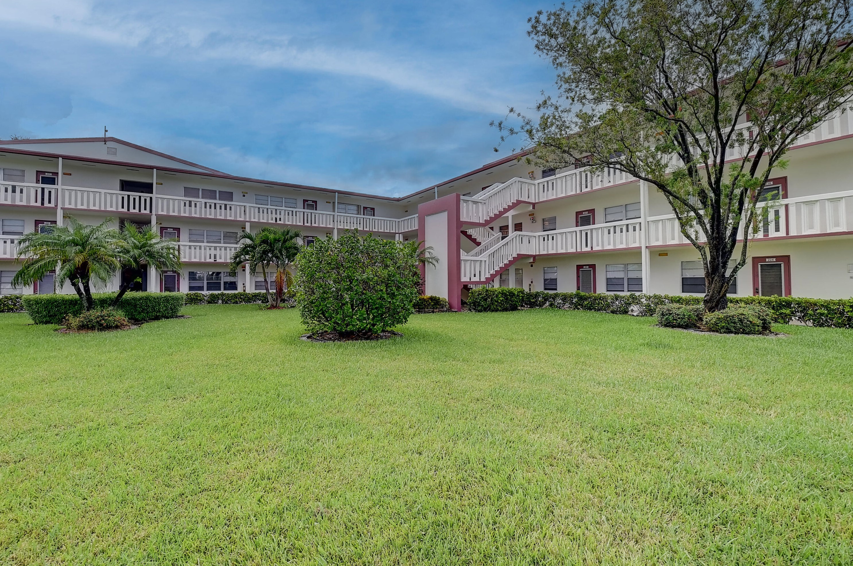 248 Fanshaw F, Boca Raton, FL 33434-6127