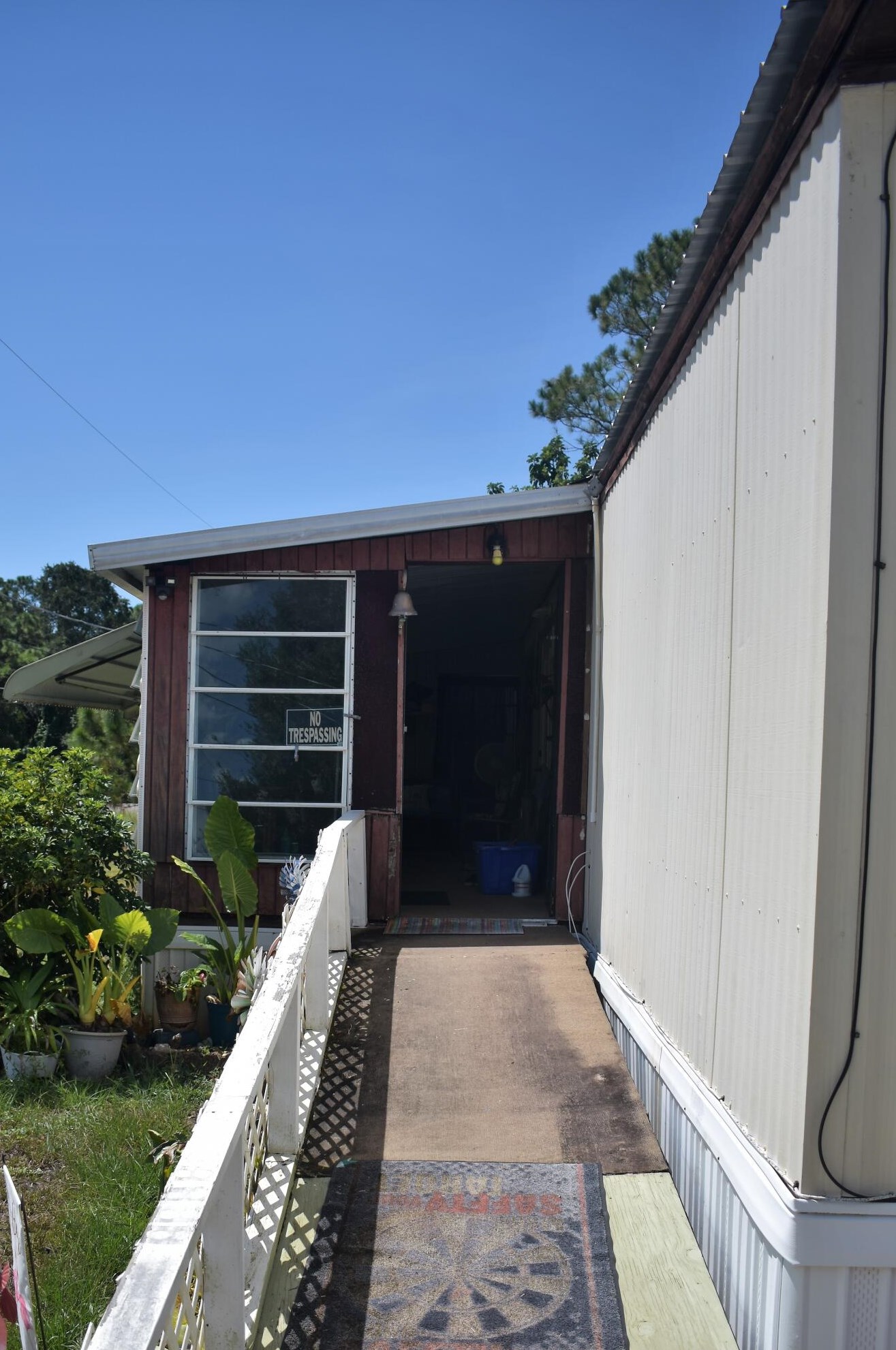 6051 96 Trl, Okeechobee FL 34974-1485 exterior