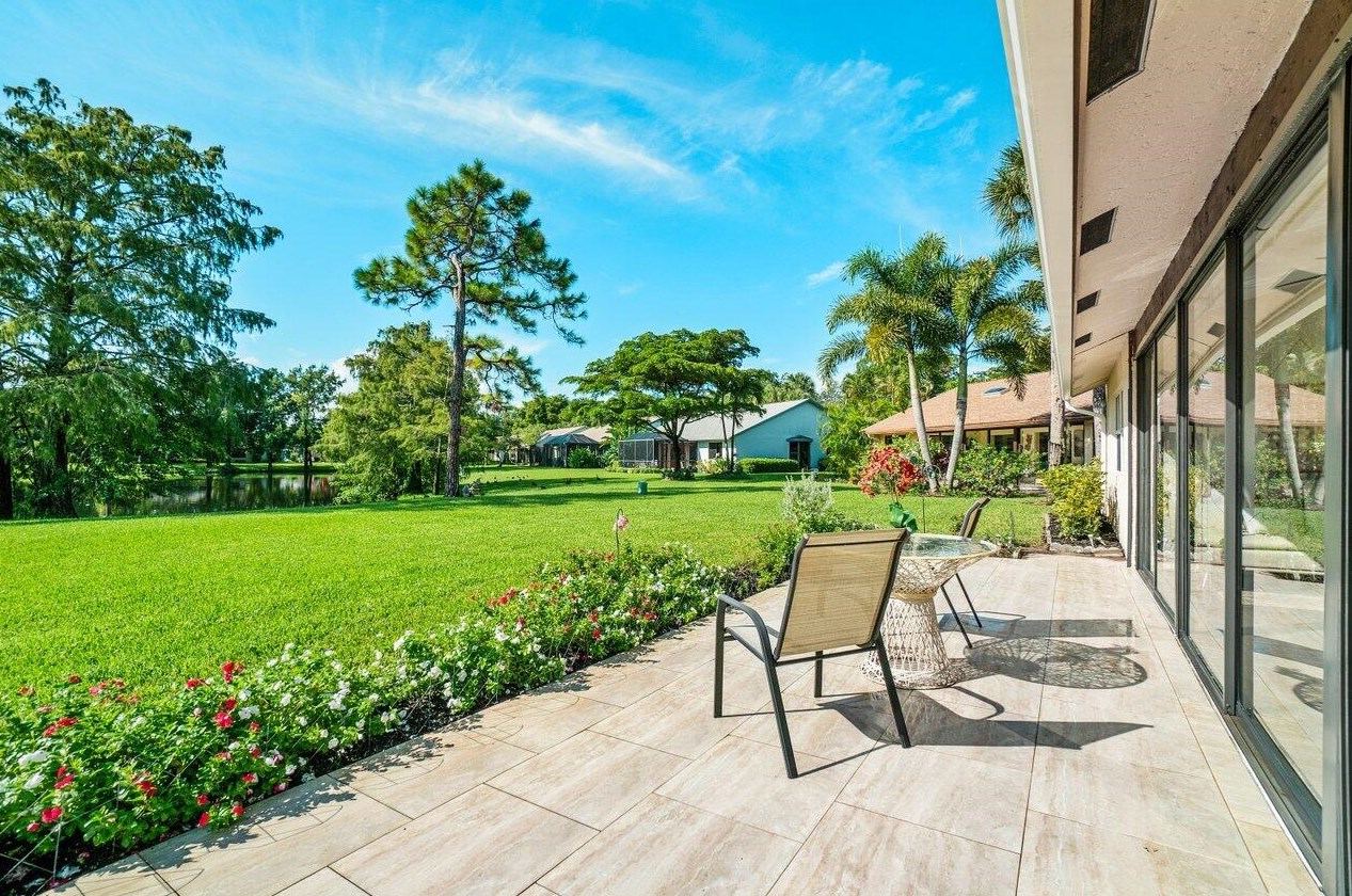 5676 Willow Creek Ct, Delray Beach, FL 33484