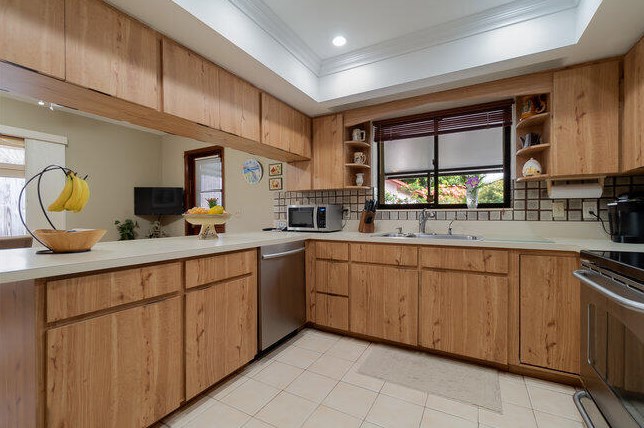 302 Princeton Dr, Lake Worth FL 33460-6239 exterior