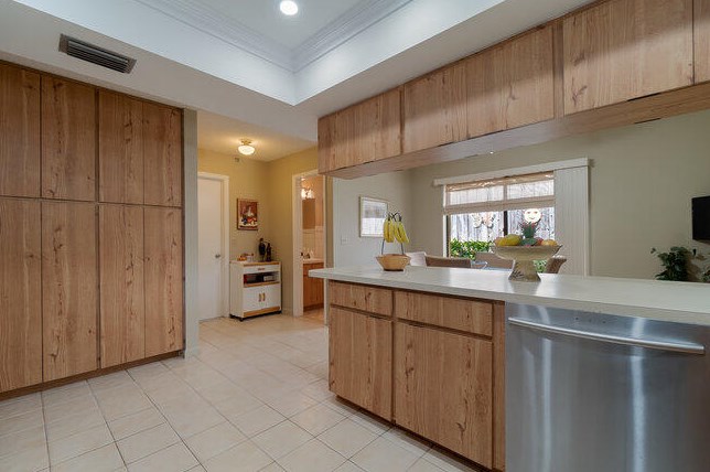 302 Princeton Dr, Lake Worth FL 33460-6239 exterior