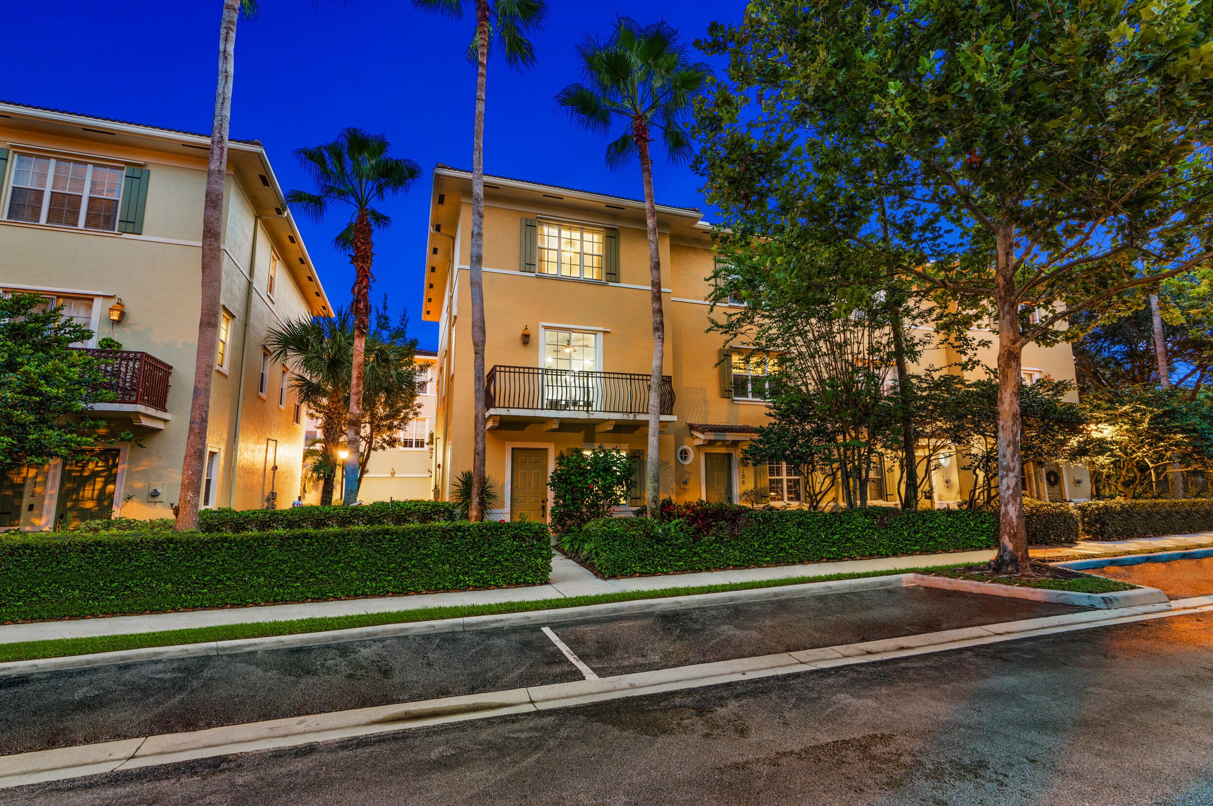 108 Osceola Ln, Jupiter, FL 33458