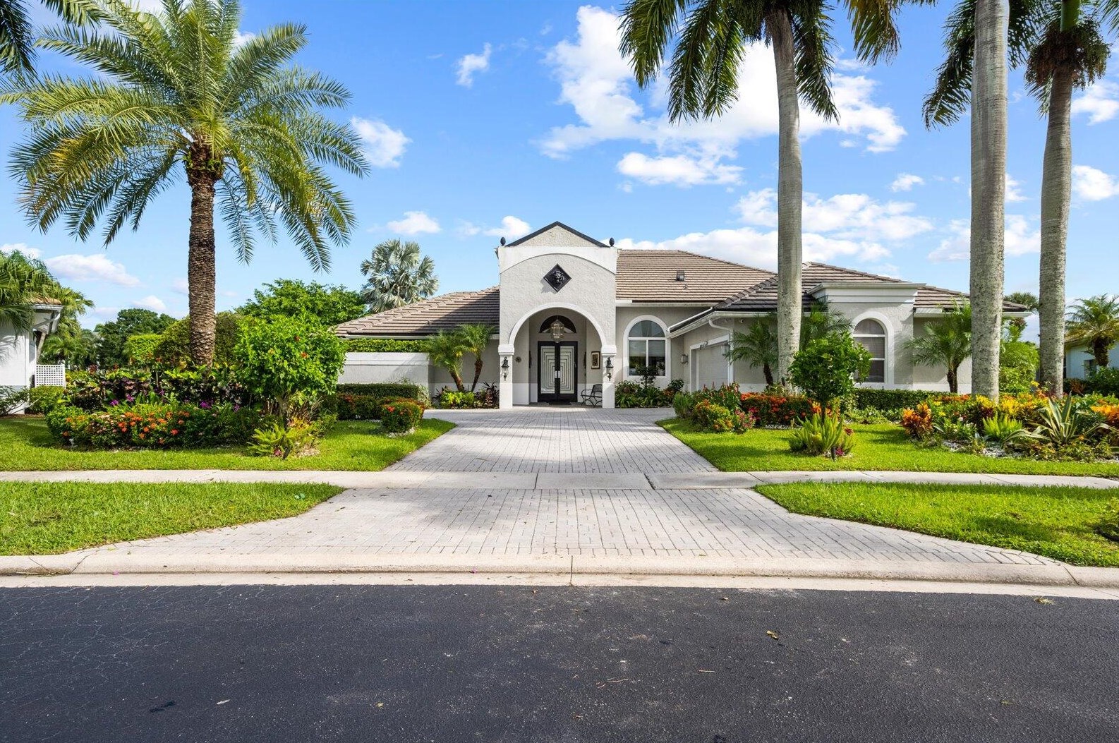4816 Exeter Estate Ln, Lake Worth, FL 33449-8107