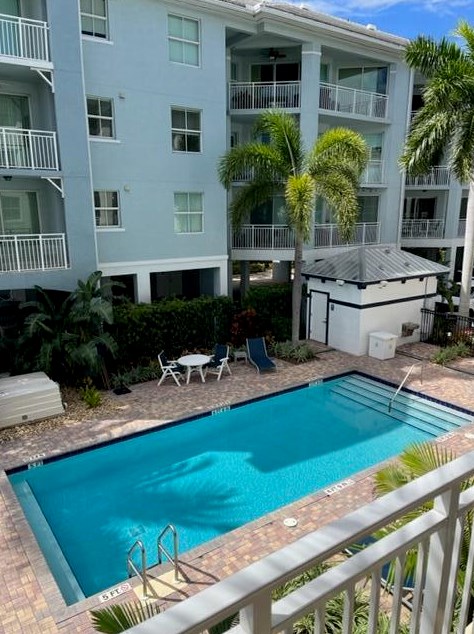 275 Flagler Ave, Stuart FL  34994-1159 exterior