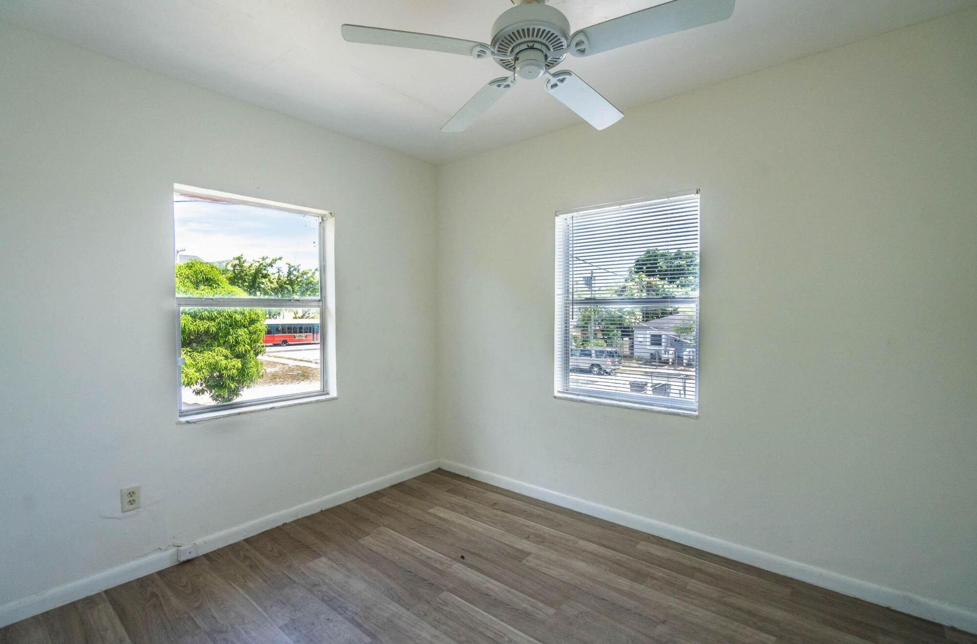 1013 State St #1012, West Palm Beach, FL 33407