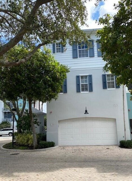 349 E Mallory Cir, Delray Beach, FL 33483