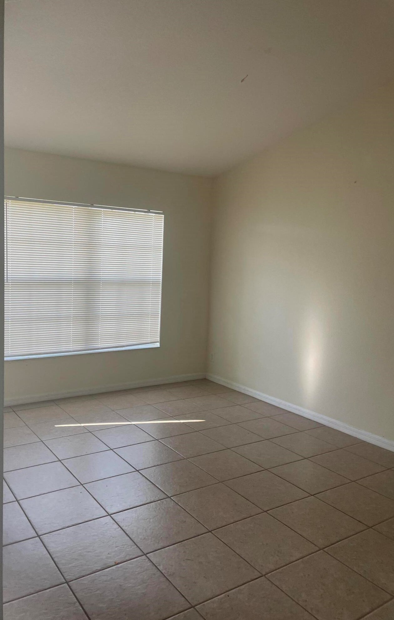974 Sw California Blvd, Fort Pierce, FL 34953
