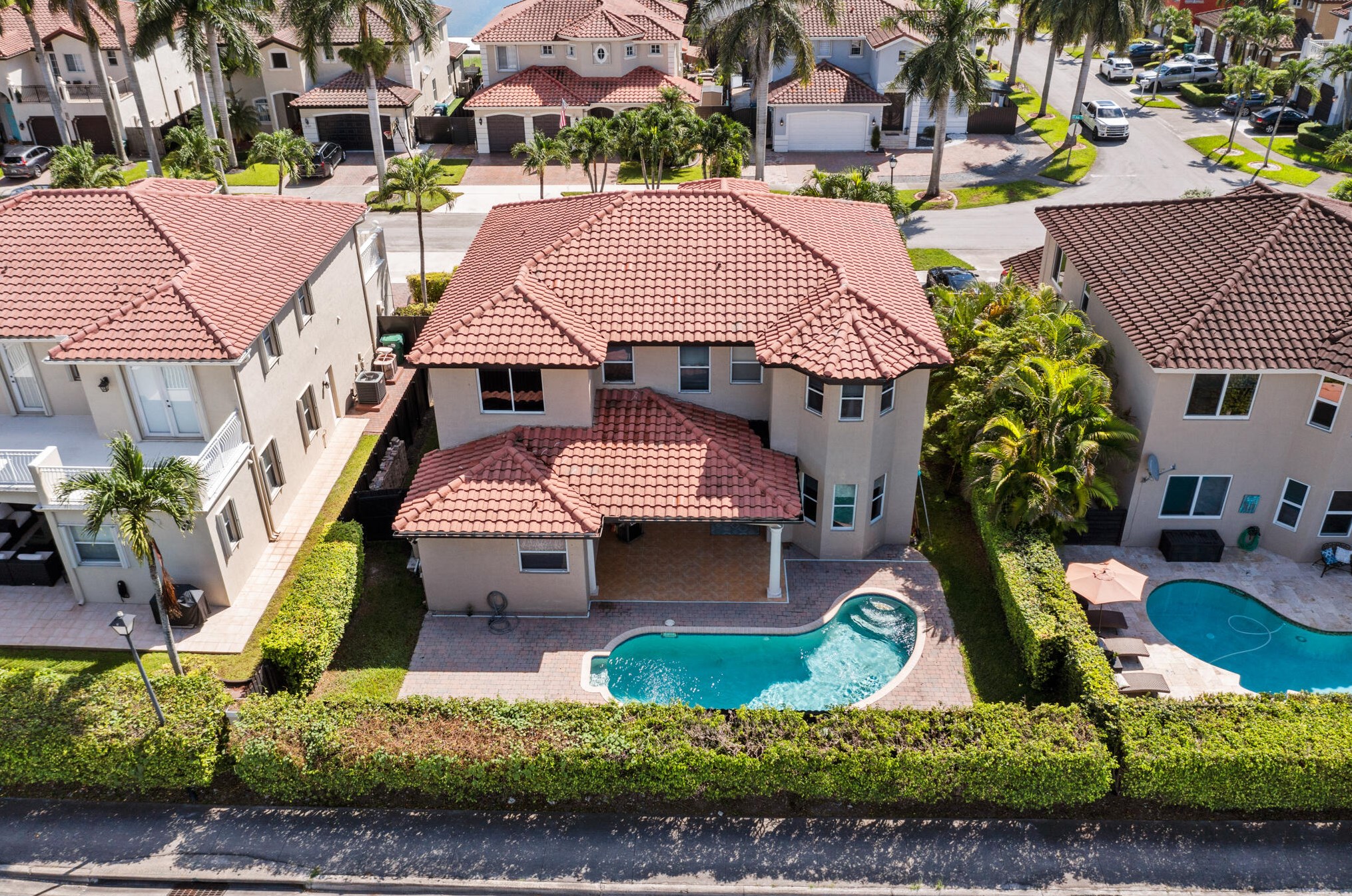 6712 166th Ct, Miami, FL 33193-5615